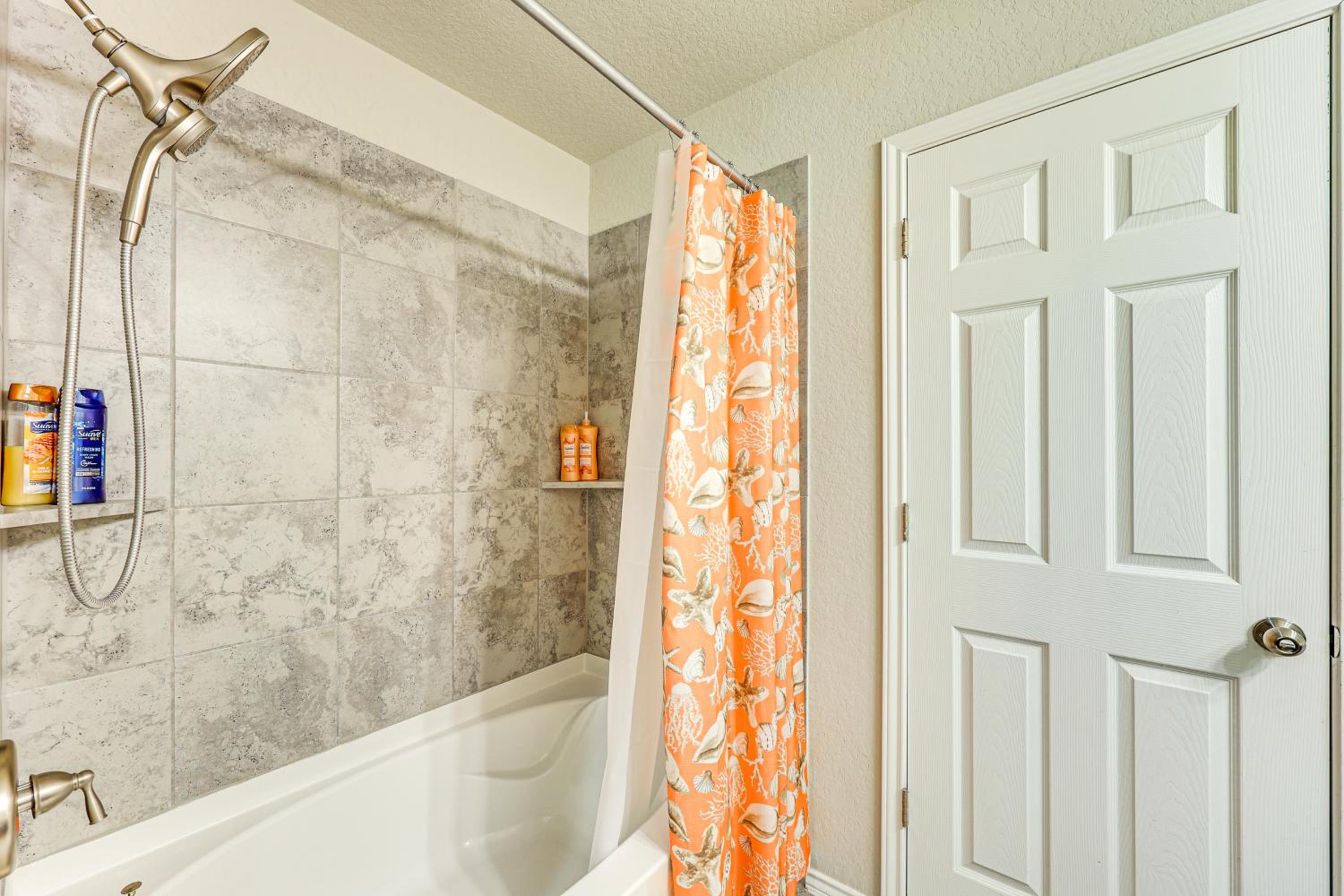 Spacious San Antonio Family Retreat Near SeaWorld!
