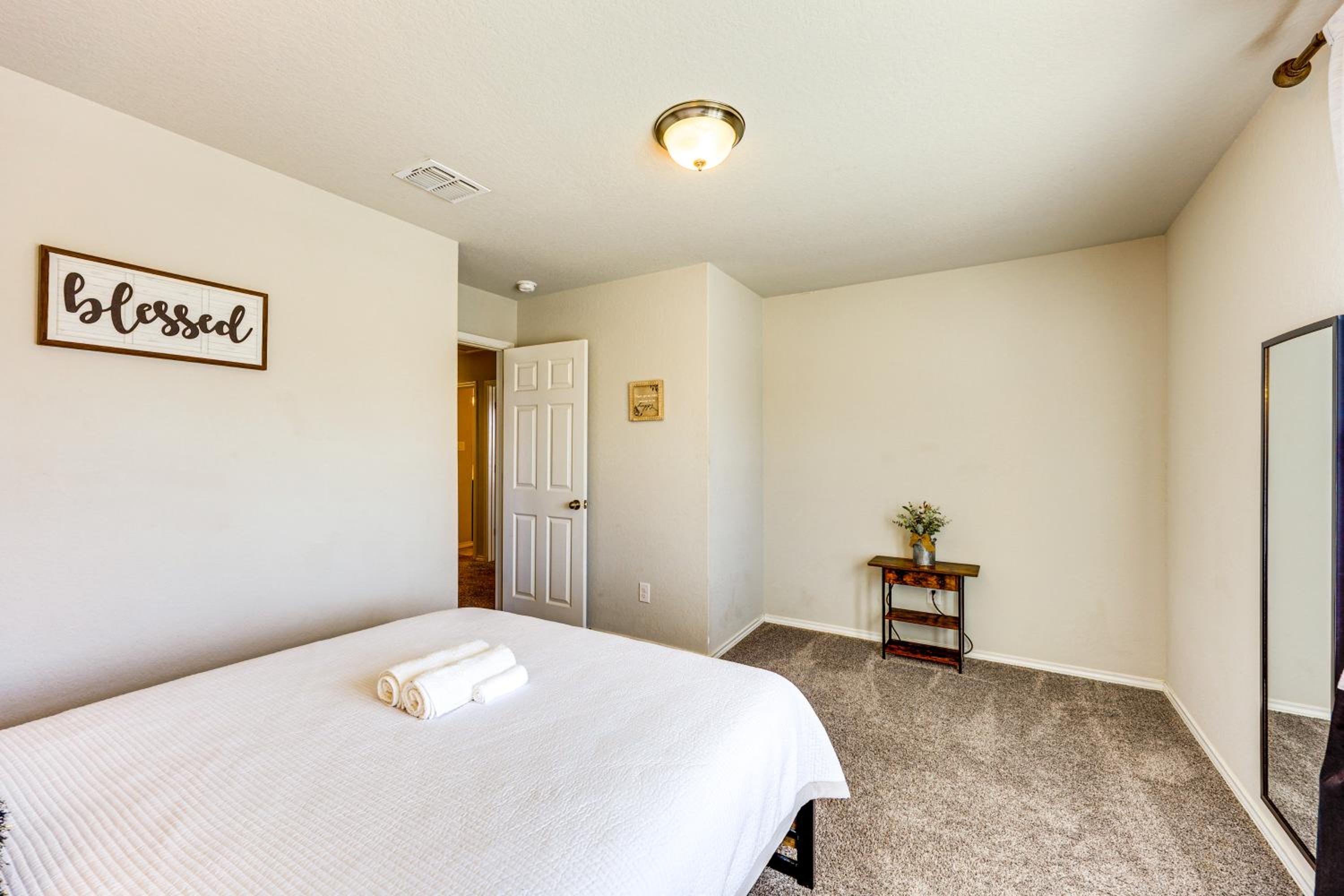 Spacious San Antonio Family Retreat Near SeaWorld!