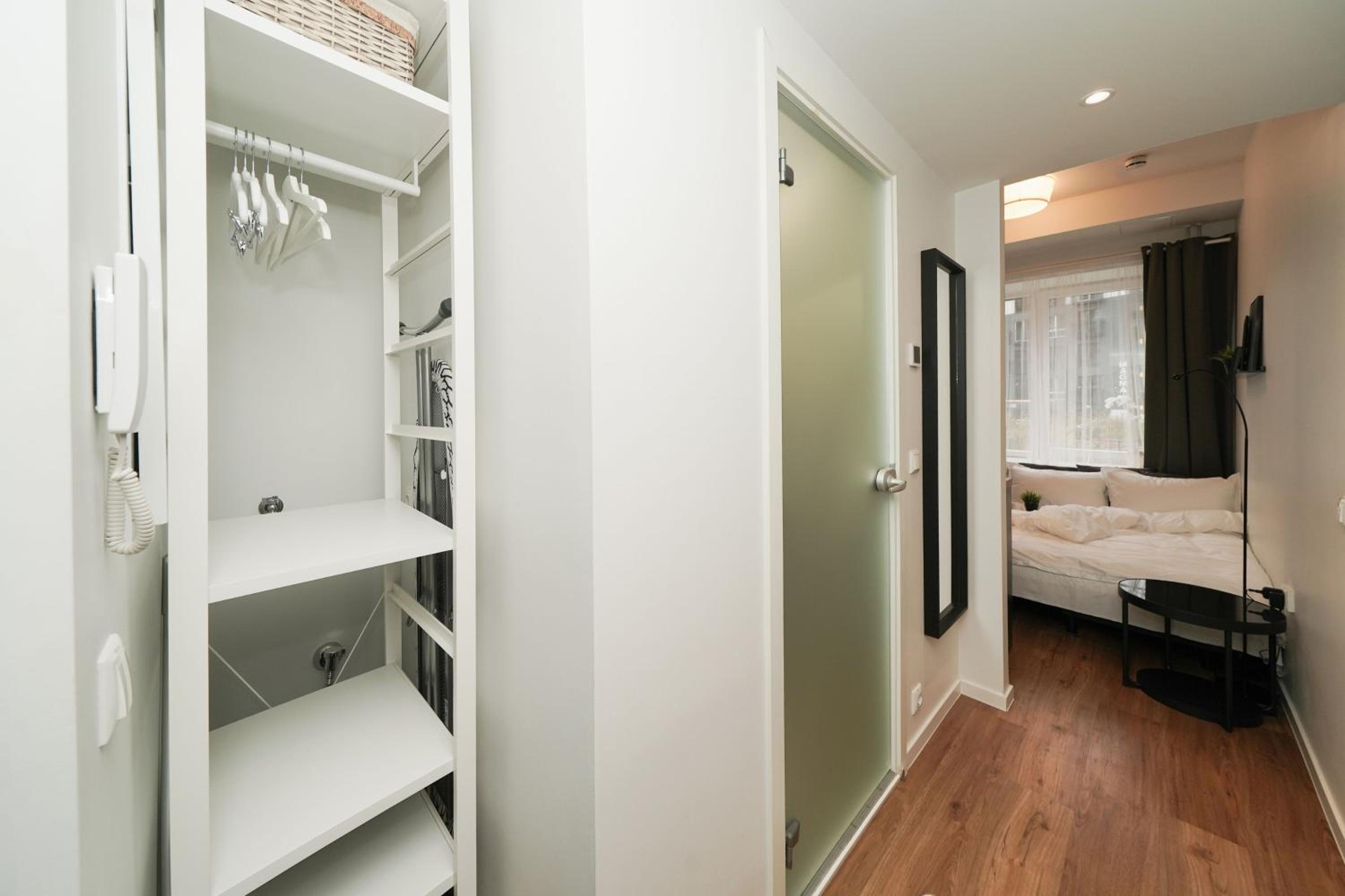 Stylish smart studio!