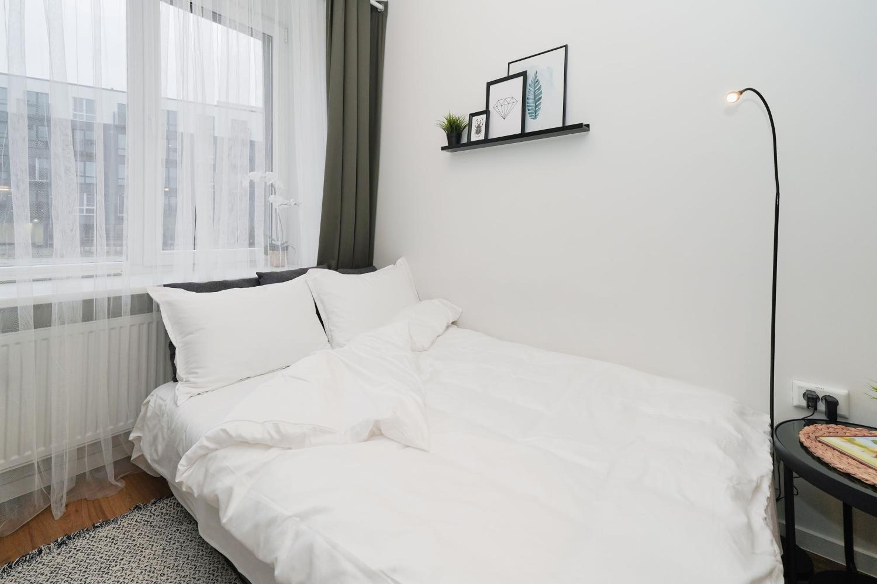 Stylish smart studio!