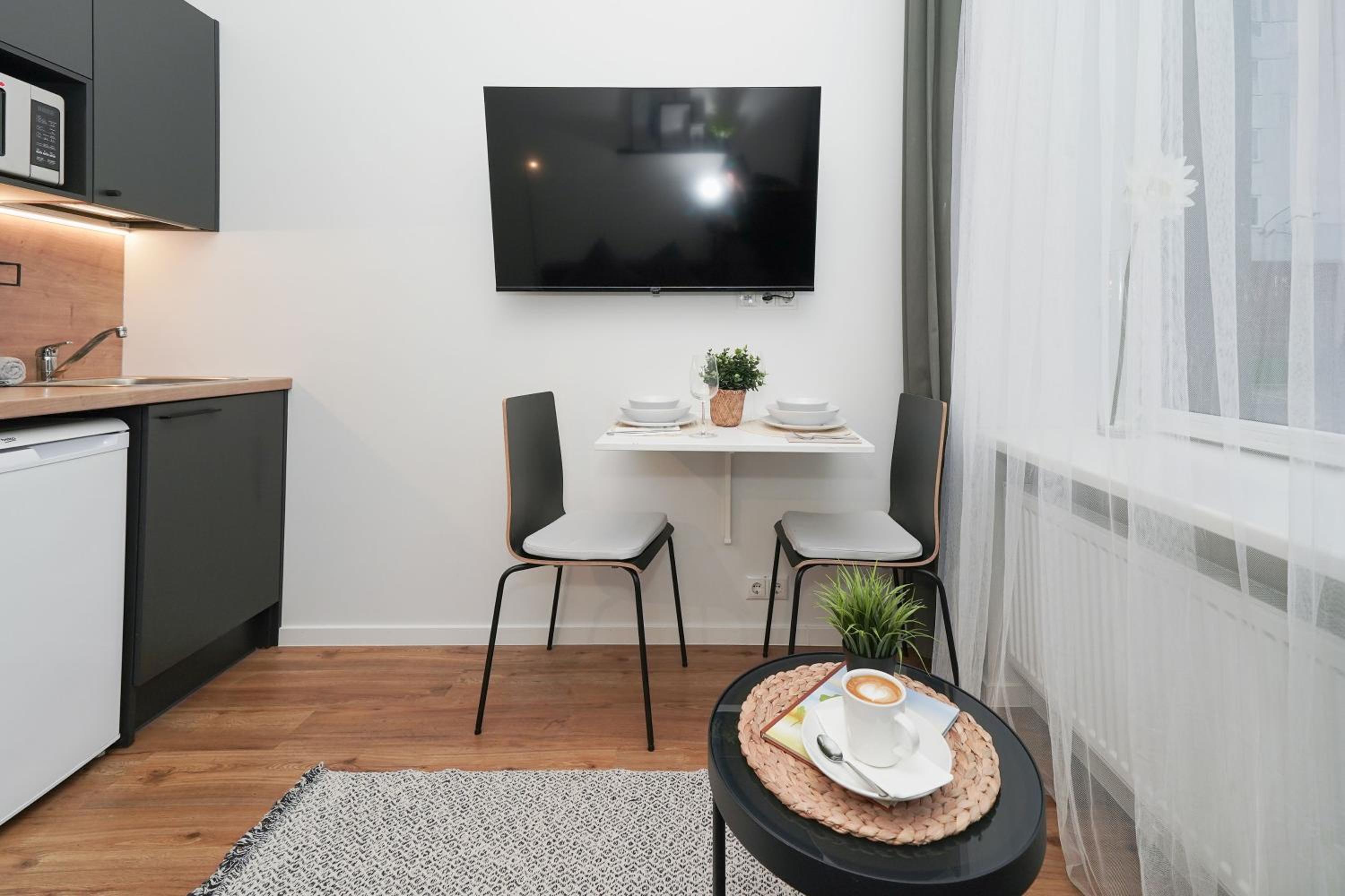 Stylish smart studio!