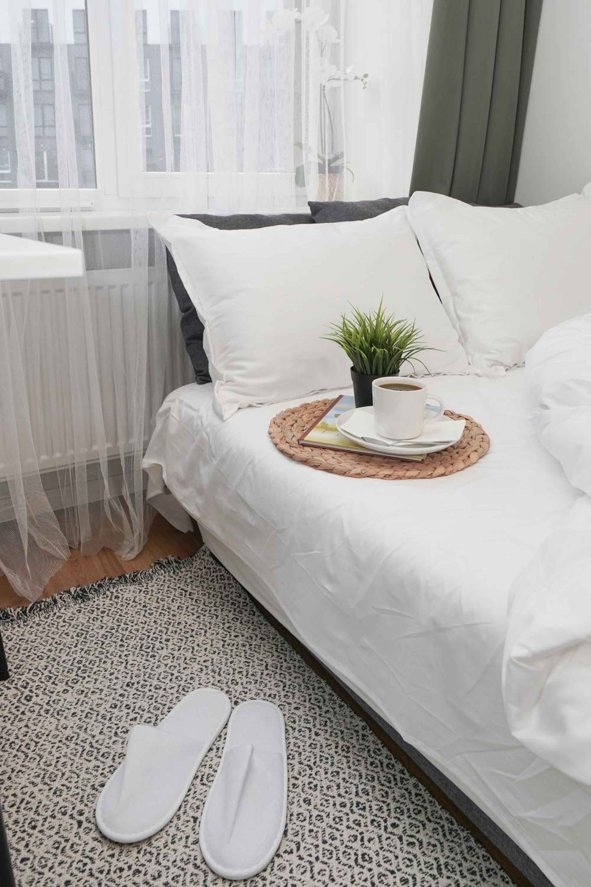 Stylish smart studio!