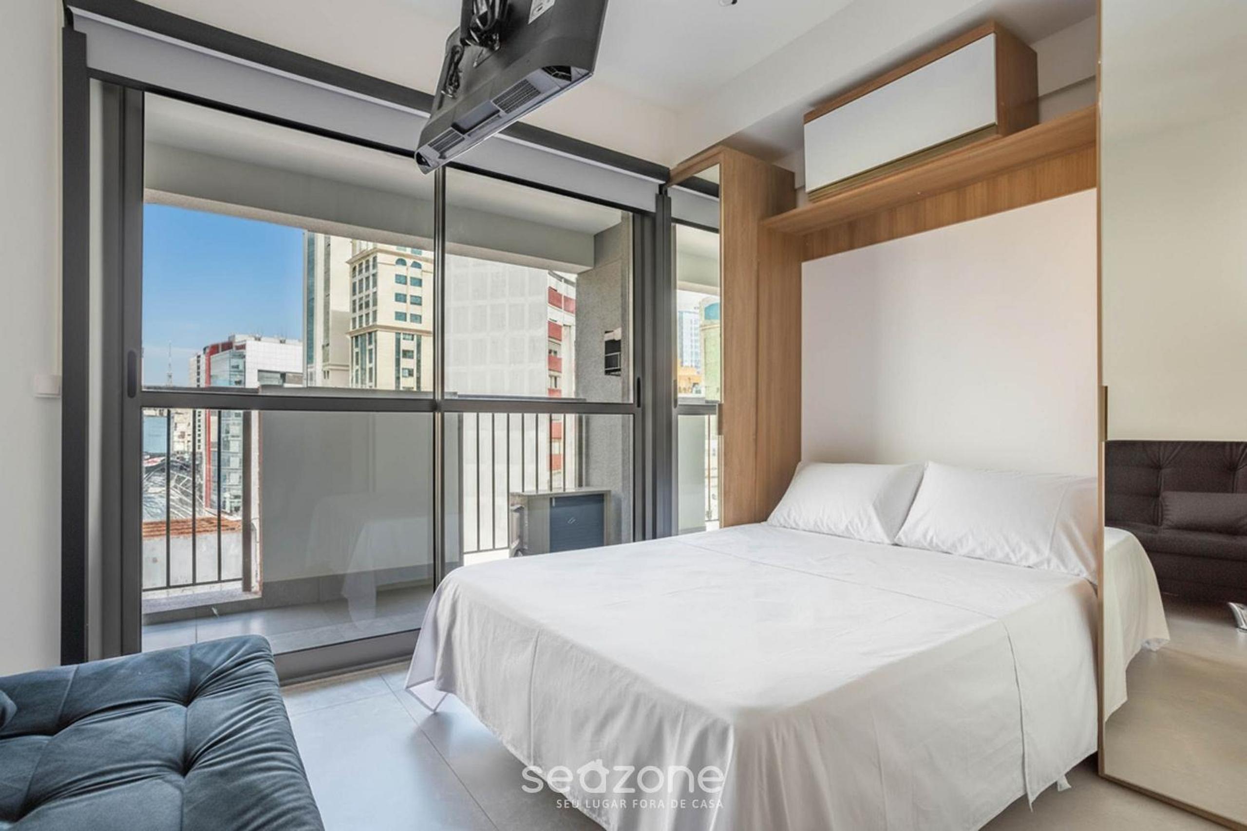 NXOs - Building with Gym and Laundry in Consolação-SP