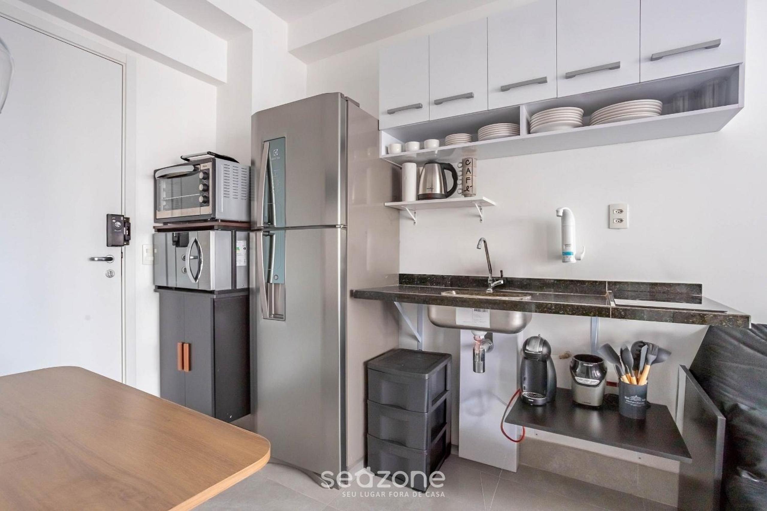 NXOs - Building with Gym and Laundry in Consolação-SP