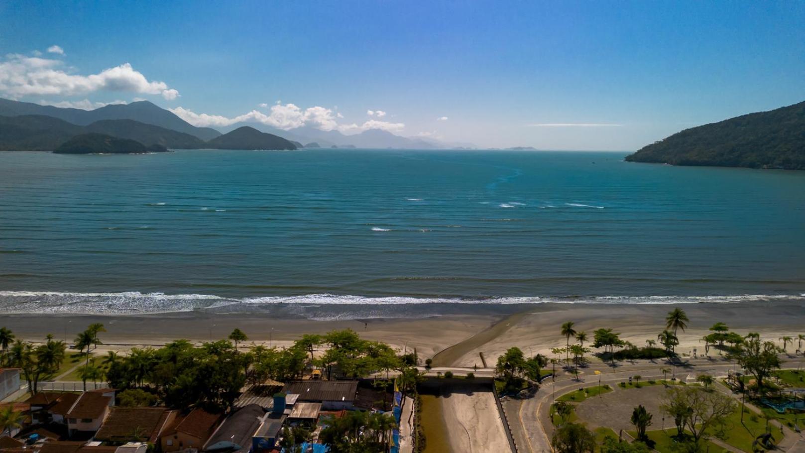 Loft c Ar, Smart Lock e Wi Fi no coracao do Itagua