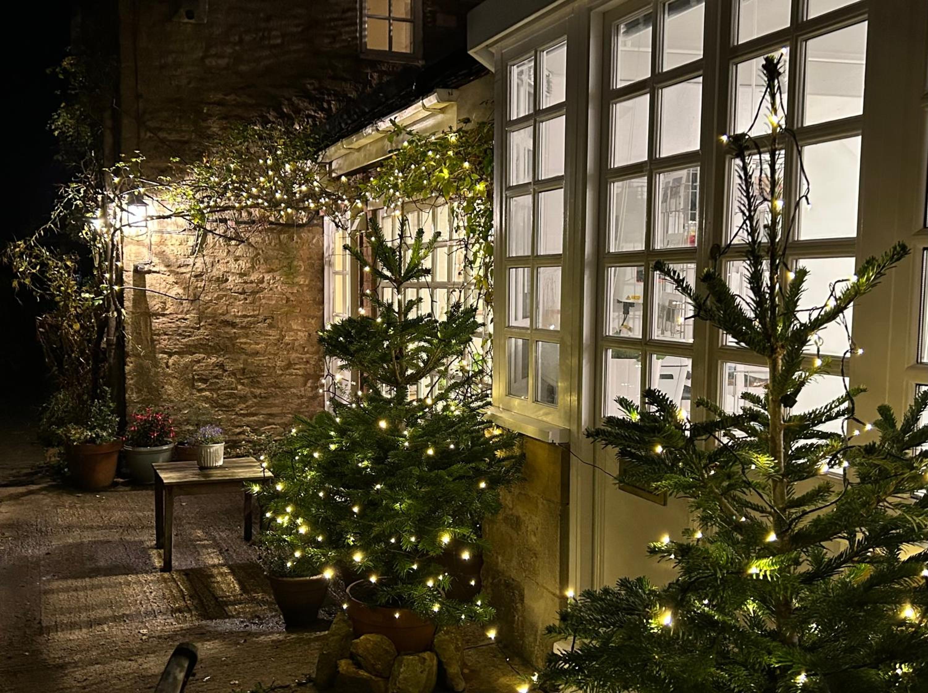 Apartment above Samantha Dadd Art Studio - in the Cotswolds