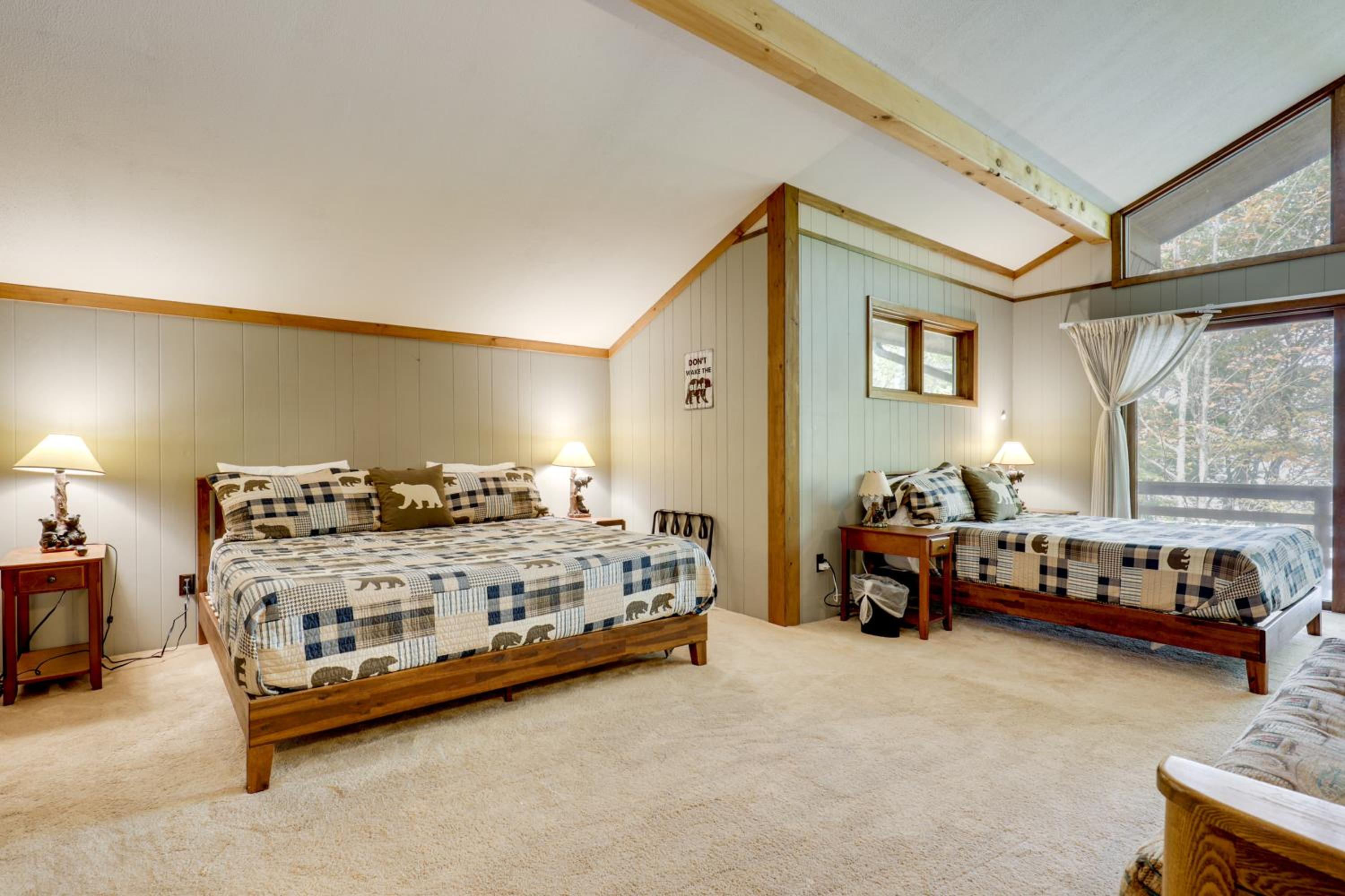 Big Portage Lake Home Deck, Dock, Fire Pit