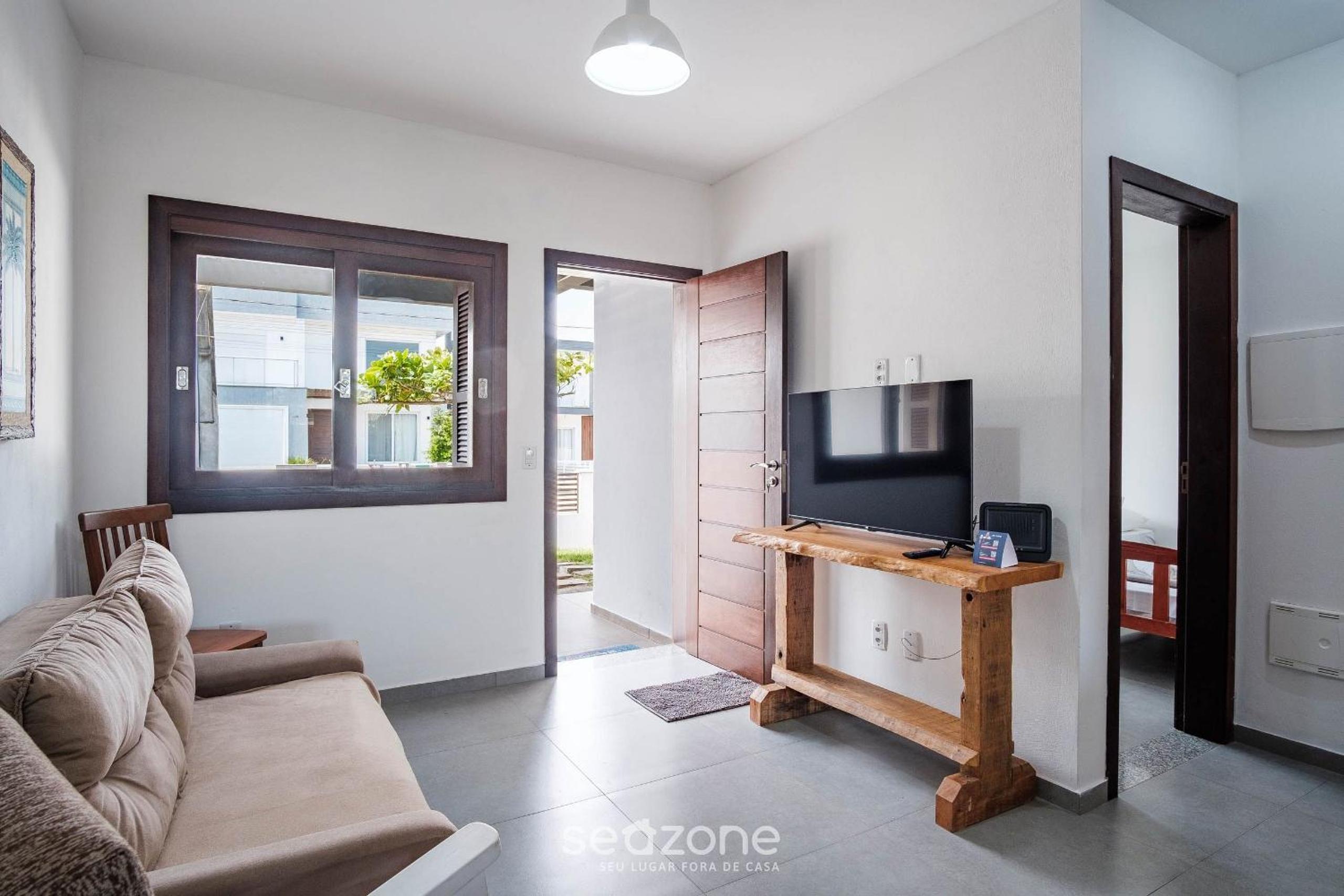 House w/ 3 Bedrooms and Barbecue LPB0000