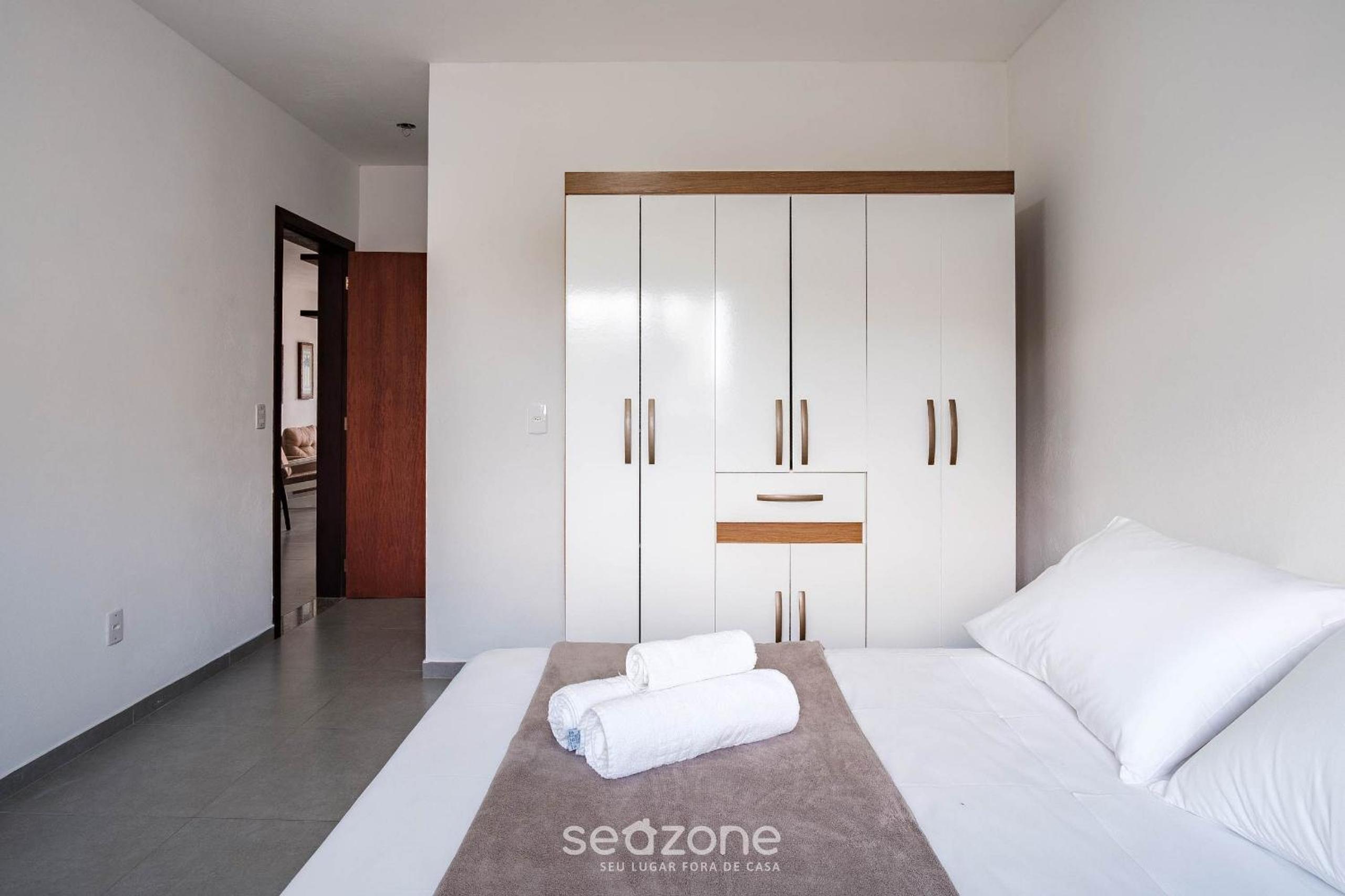 House w/ 3 Bedrooms and Barbecue LPB0000