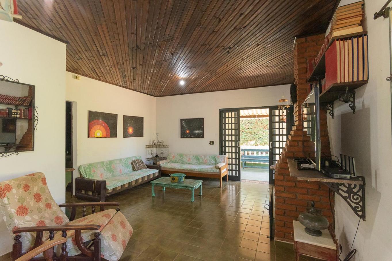 Casa de Campo com Piscina e Lareira em Braganca