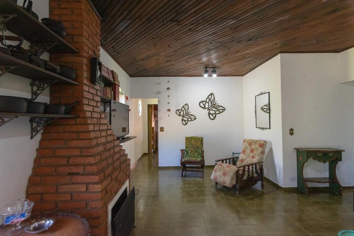 Casa de Campo com Piscina e Lareira em Braganca