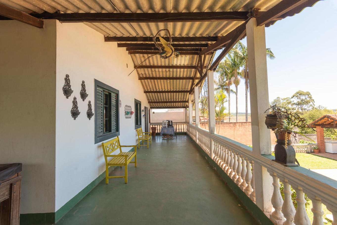 Casa de Campo com Piscina e Lareira em Braganca