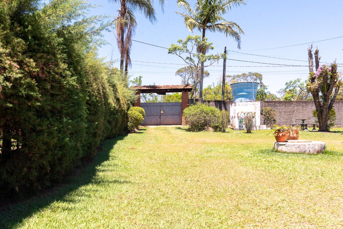 Casa de Campo com Piscina e Lareira em Braganca