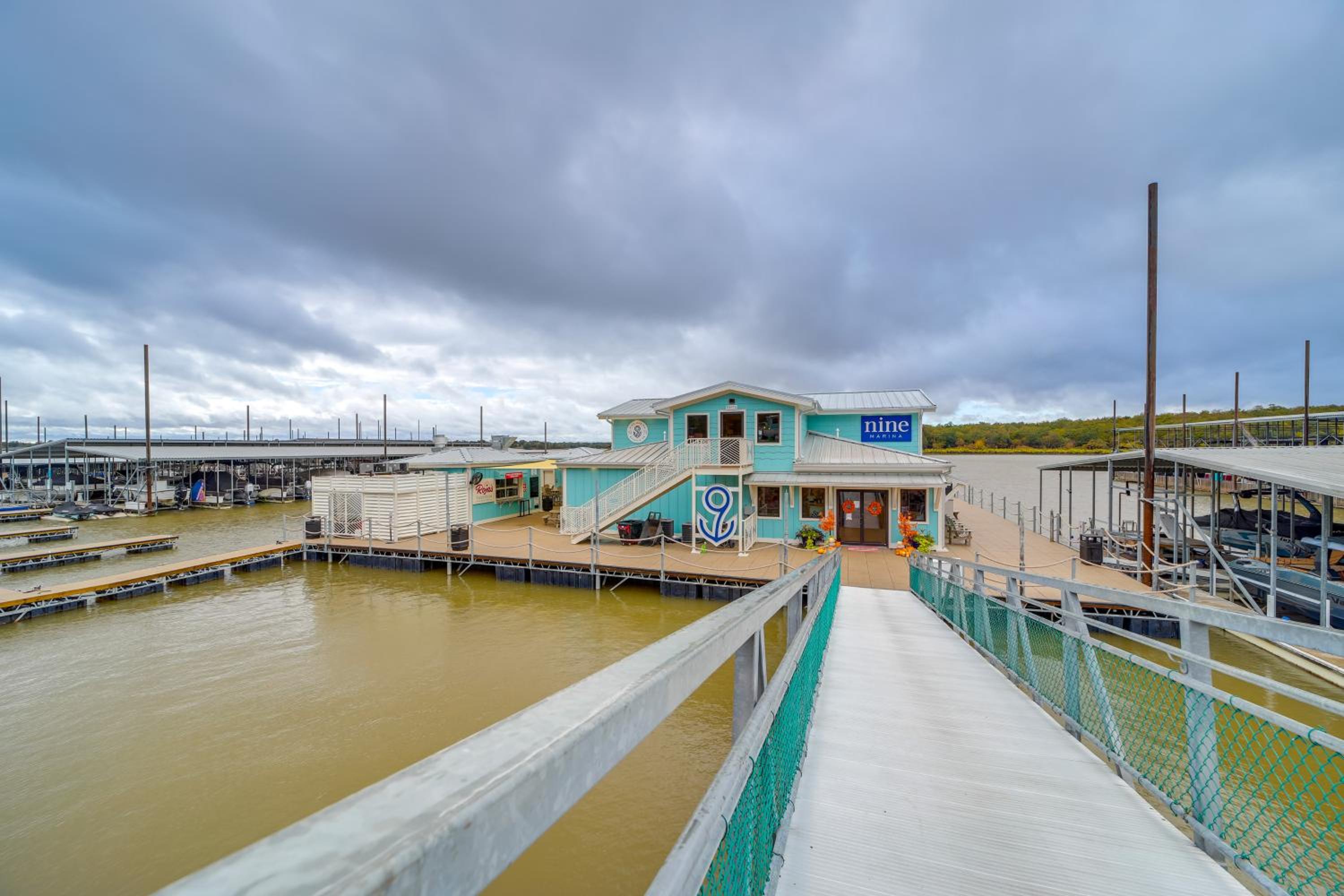 Lake Eufaula Cabin with Dock at Nine Marina