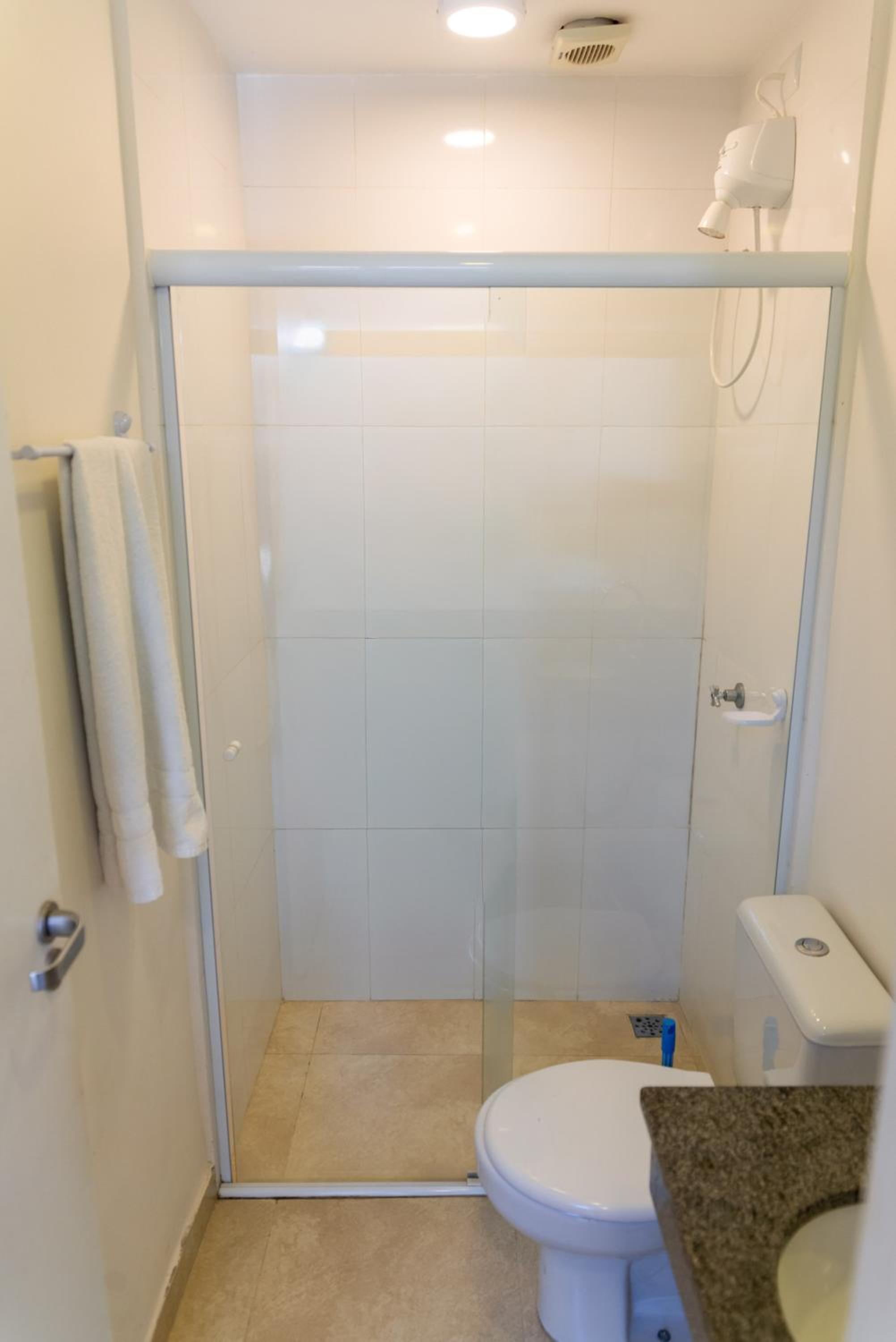 Loft c Wi-Fi e Smart Lock a 650m do Projeto Tamar