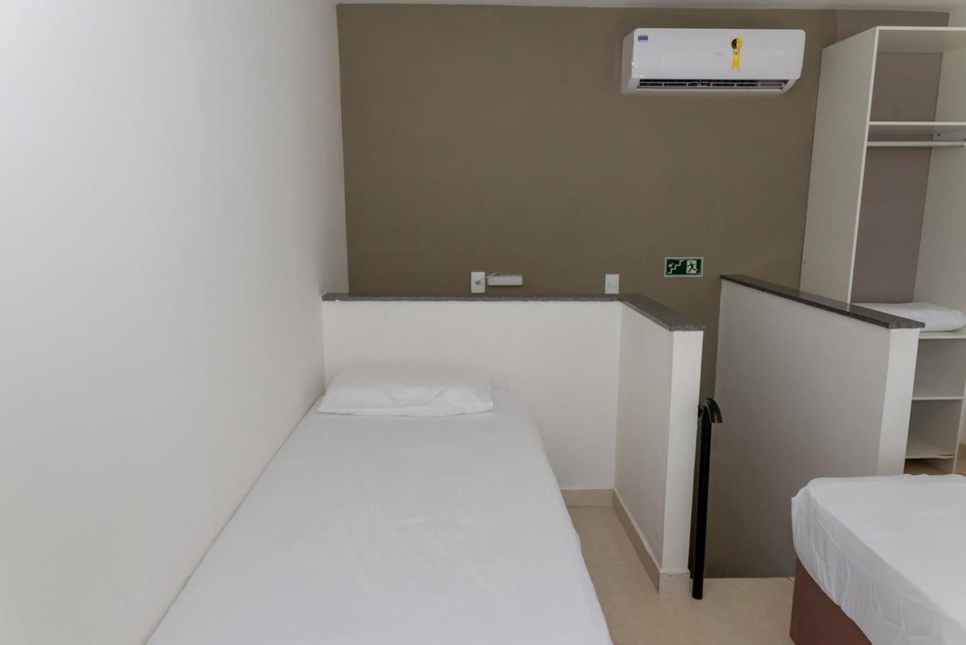 Loft c Wi-Fi e Smart Lock a 650m do Projeto Tamar