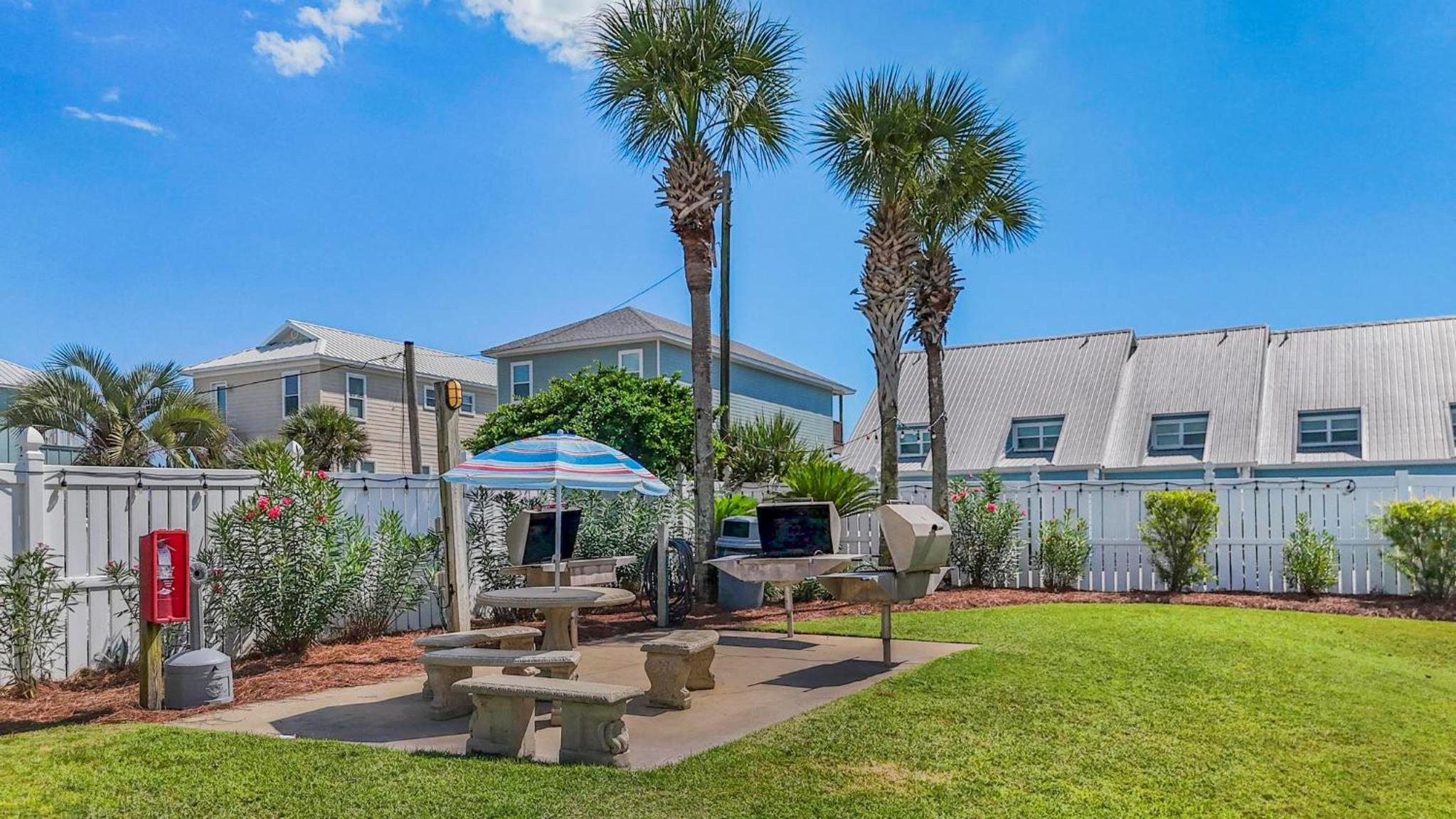 Tradewinds 1106 - Austin Family Retreat by Vacation Homes Collection