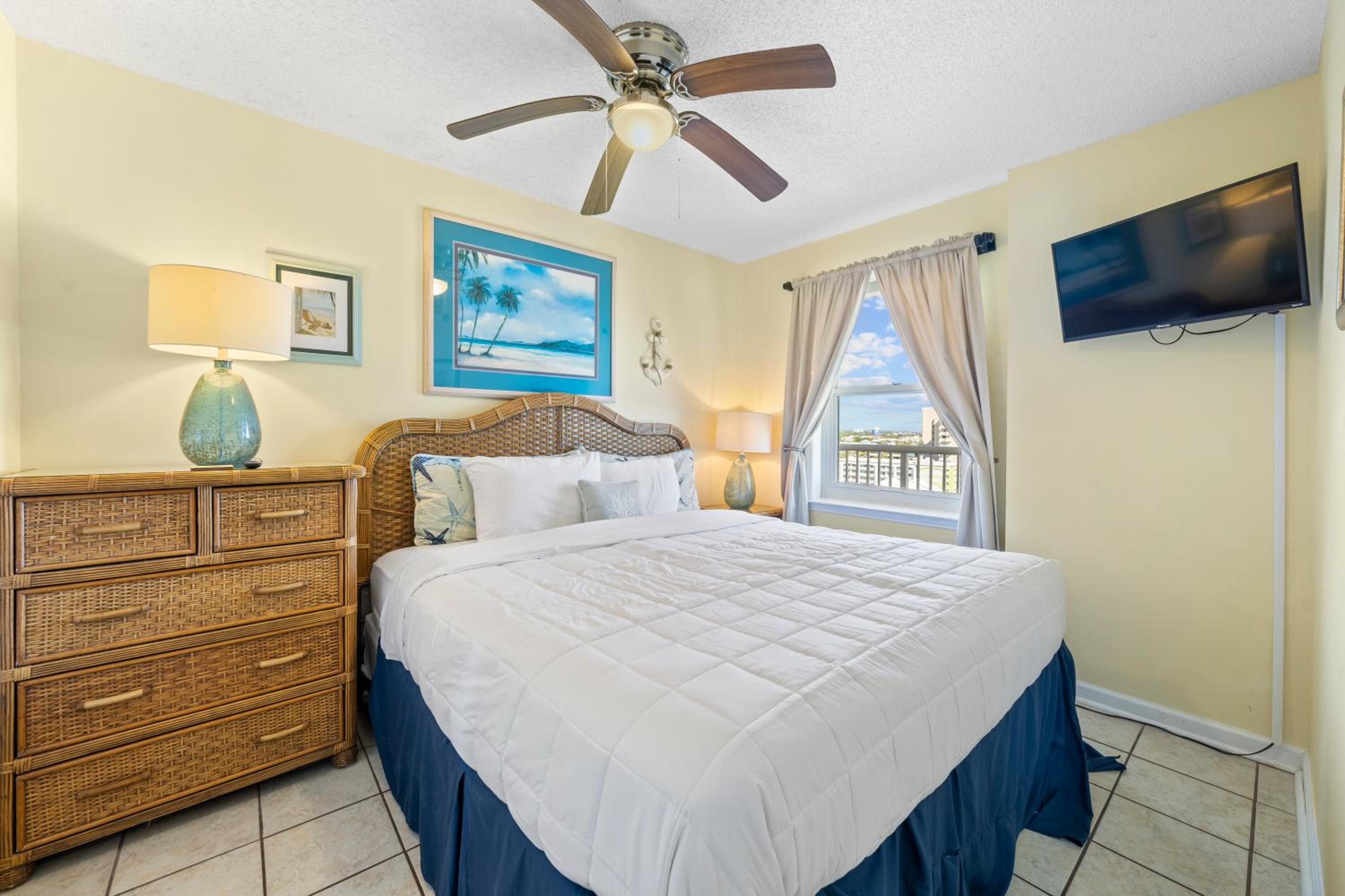 Tradewinds 1106 - Austin Family Retreat by Vacation Homes Collection