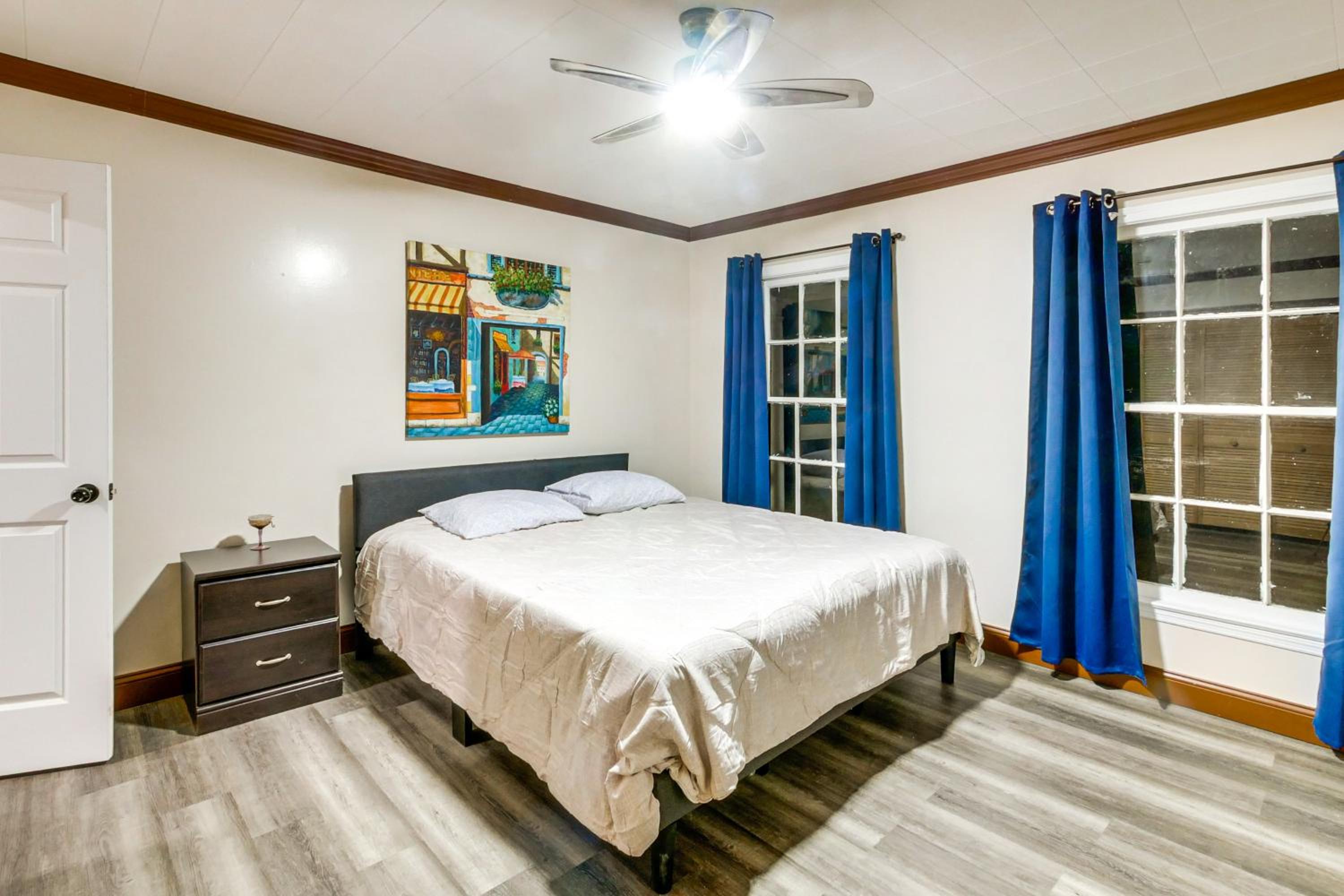 Stocked Pond Country Retreat in Oglethorpe!