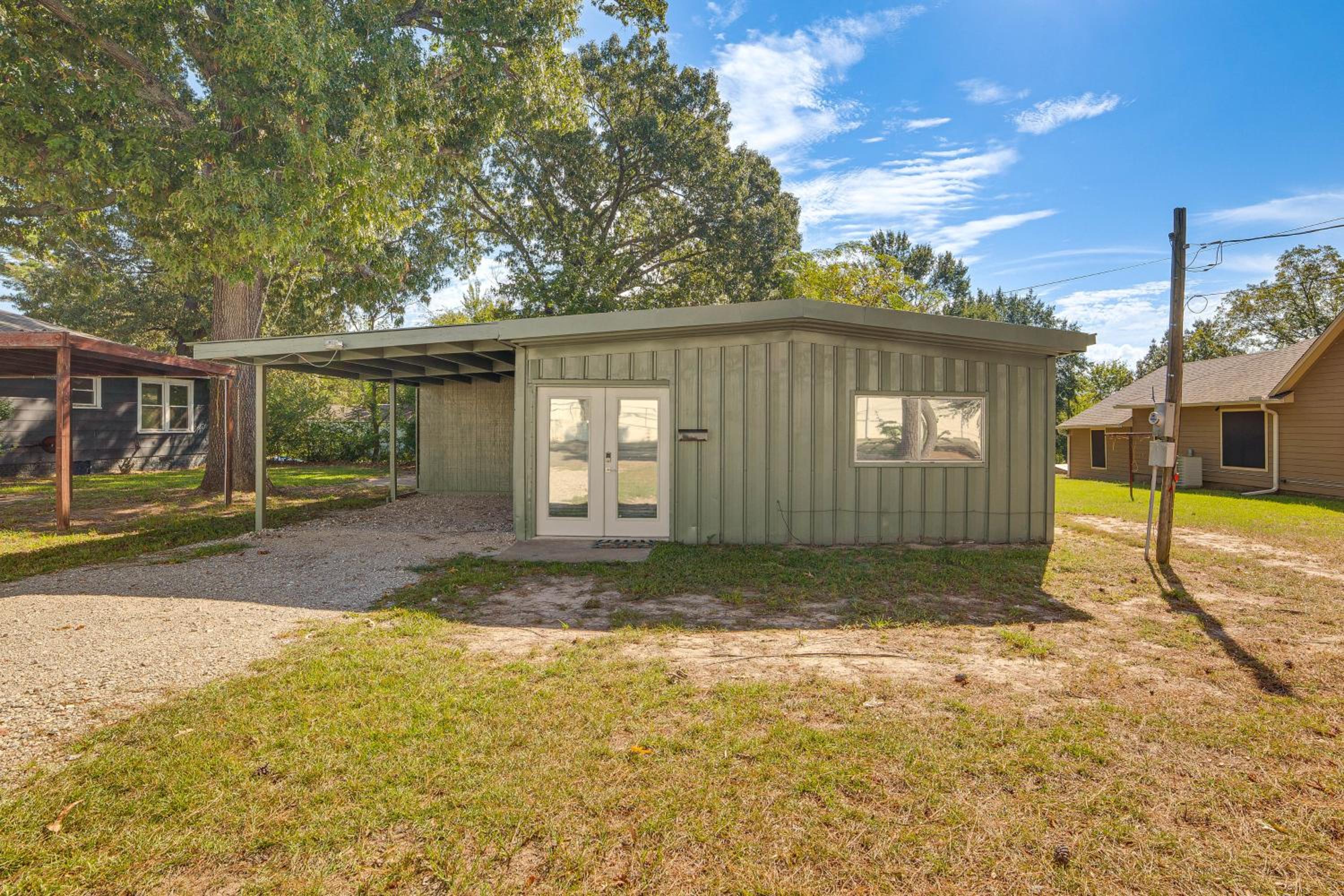 Peaceful East Texas Retreat! Mineola Bungalow