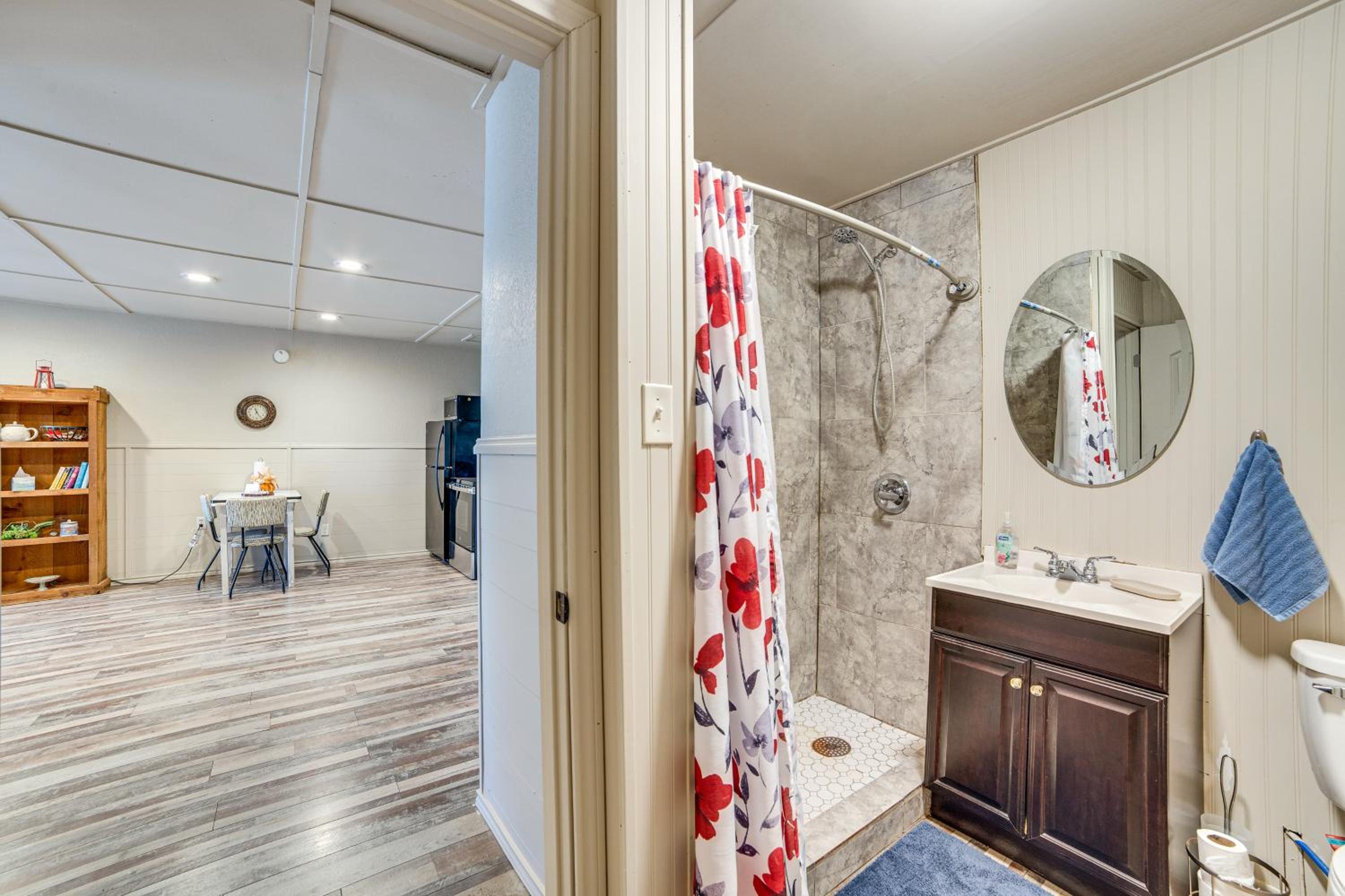 Peaceful East Texas Retreat! Mineola Bungalow