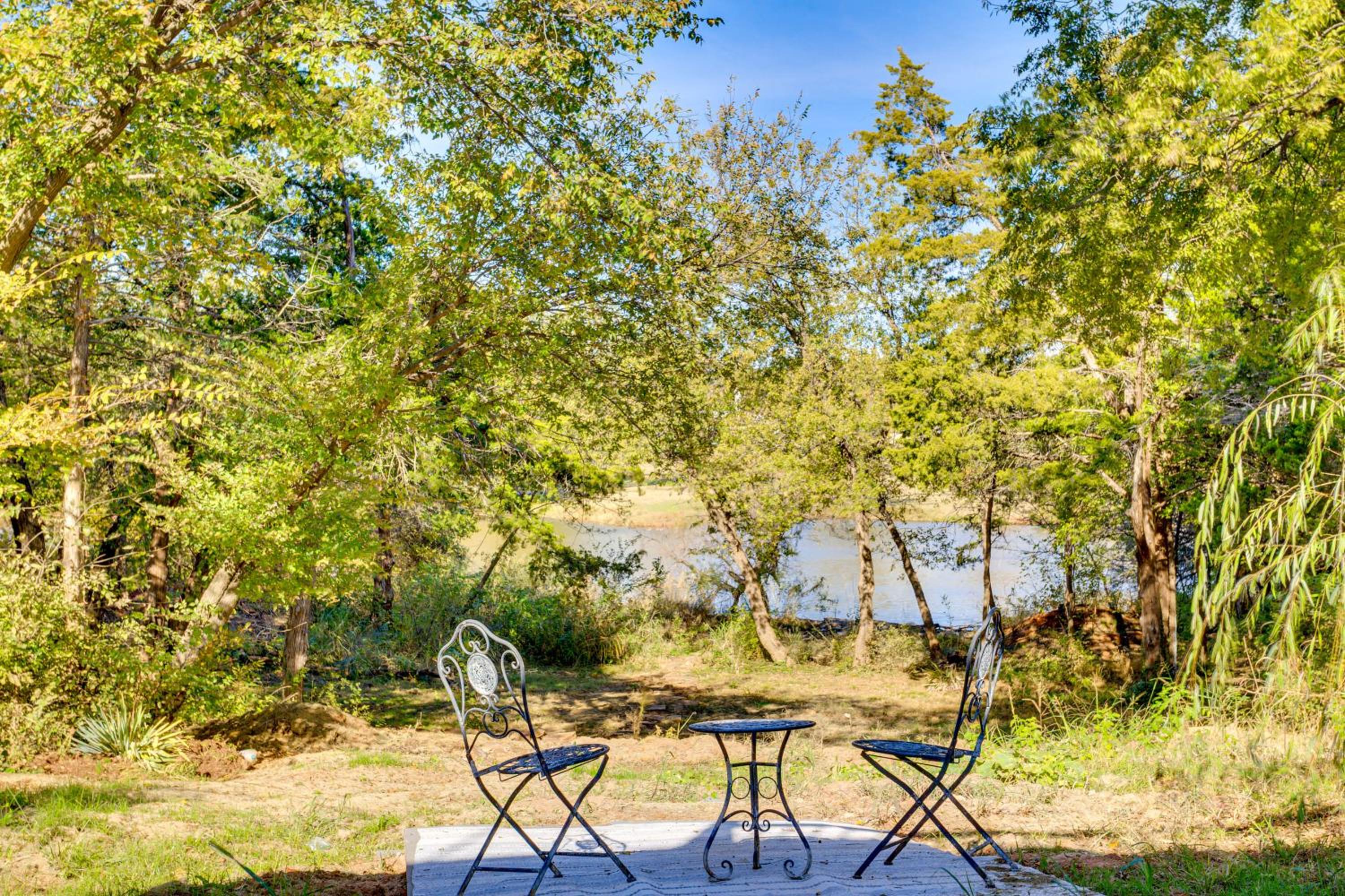 Lakefront Getaway with Hot Tub and Yard in OKC!