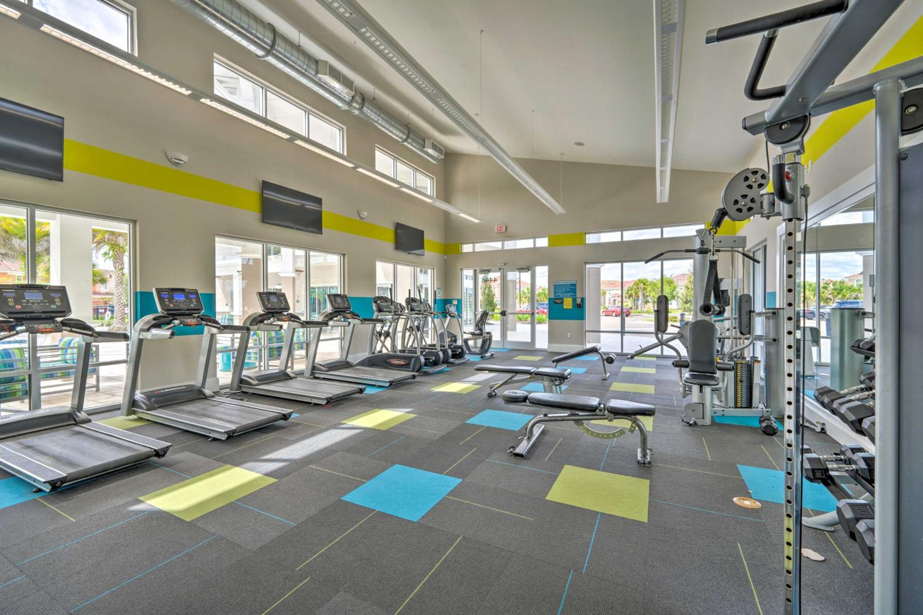 Modern Resort Getaway 9 Mi to Disney Parks!
