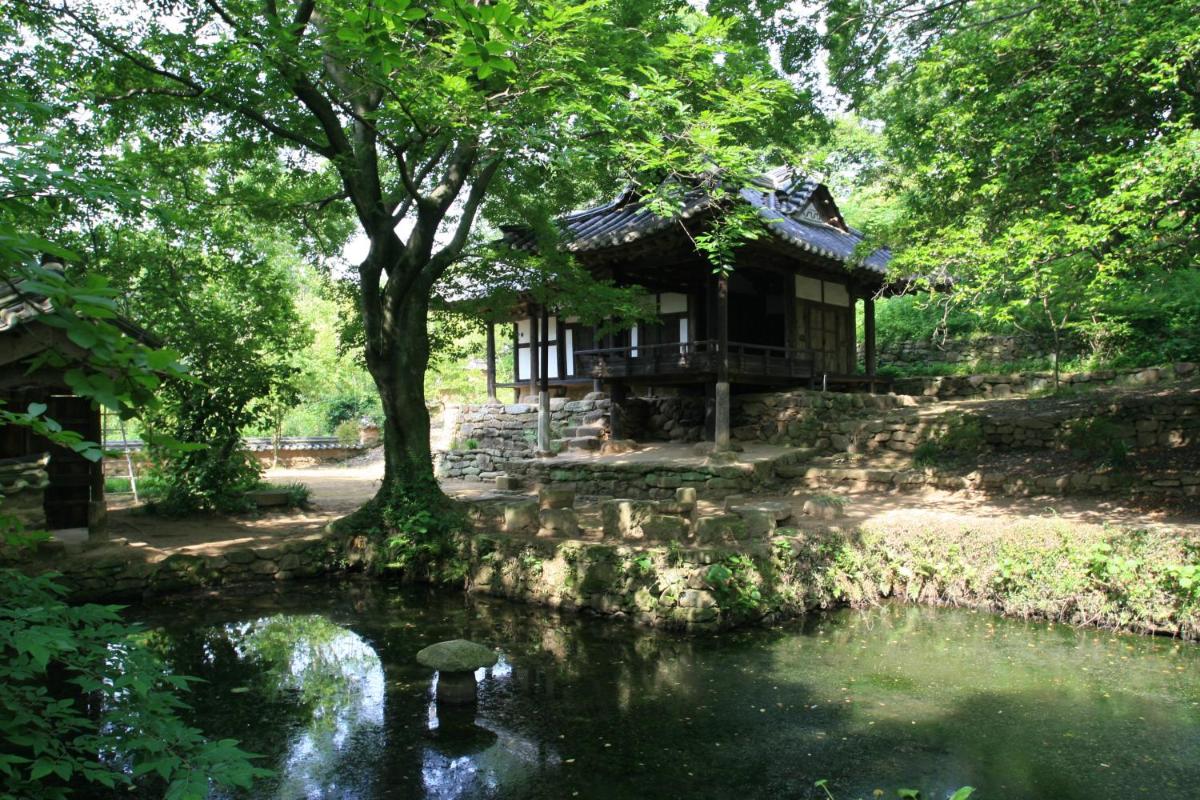 Photo 40