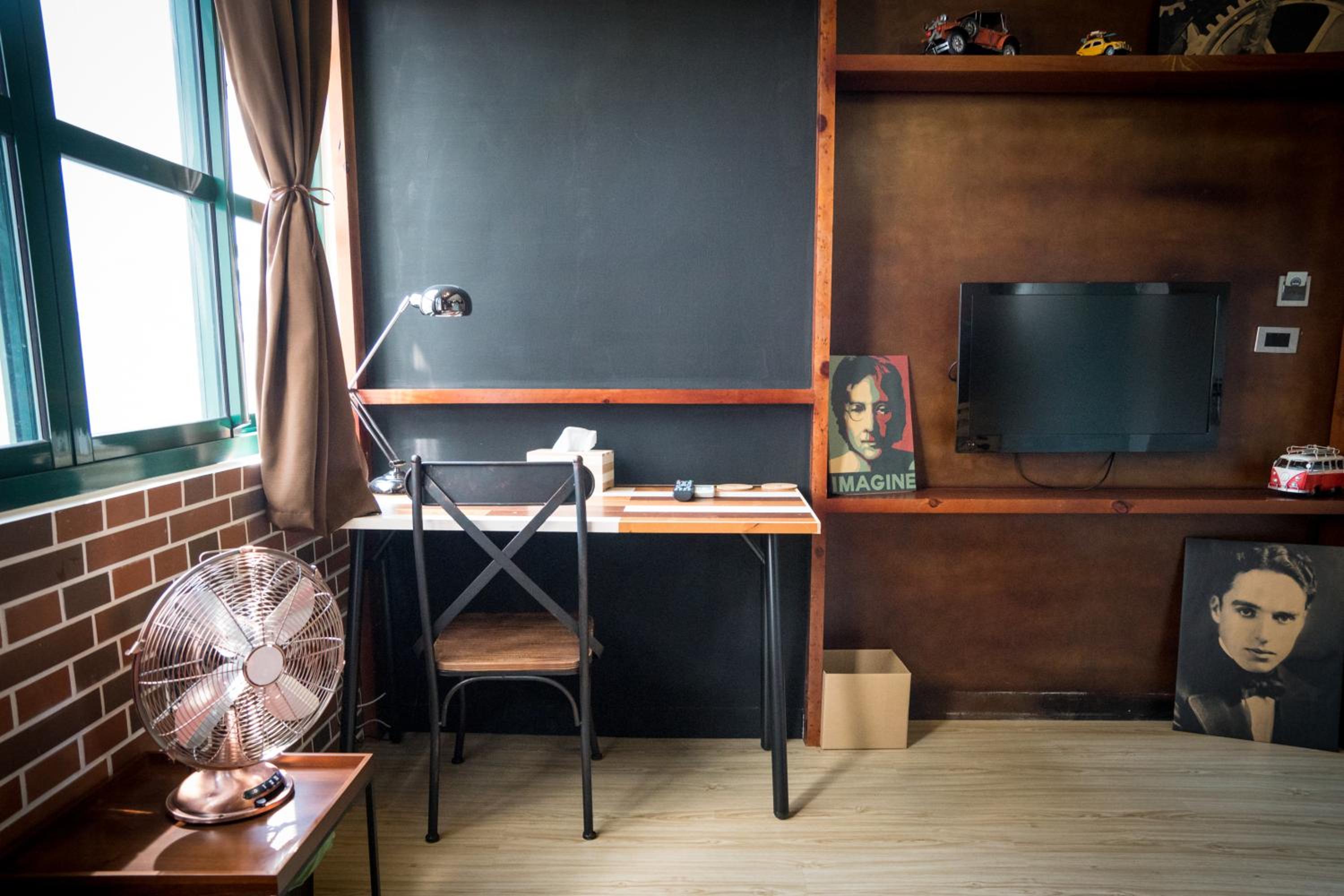 Baker Street London Style Inn