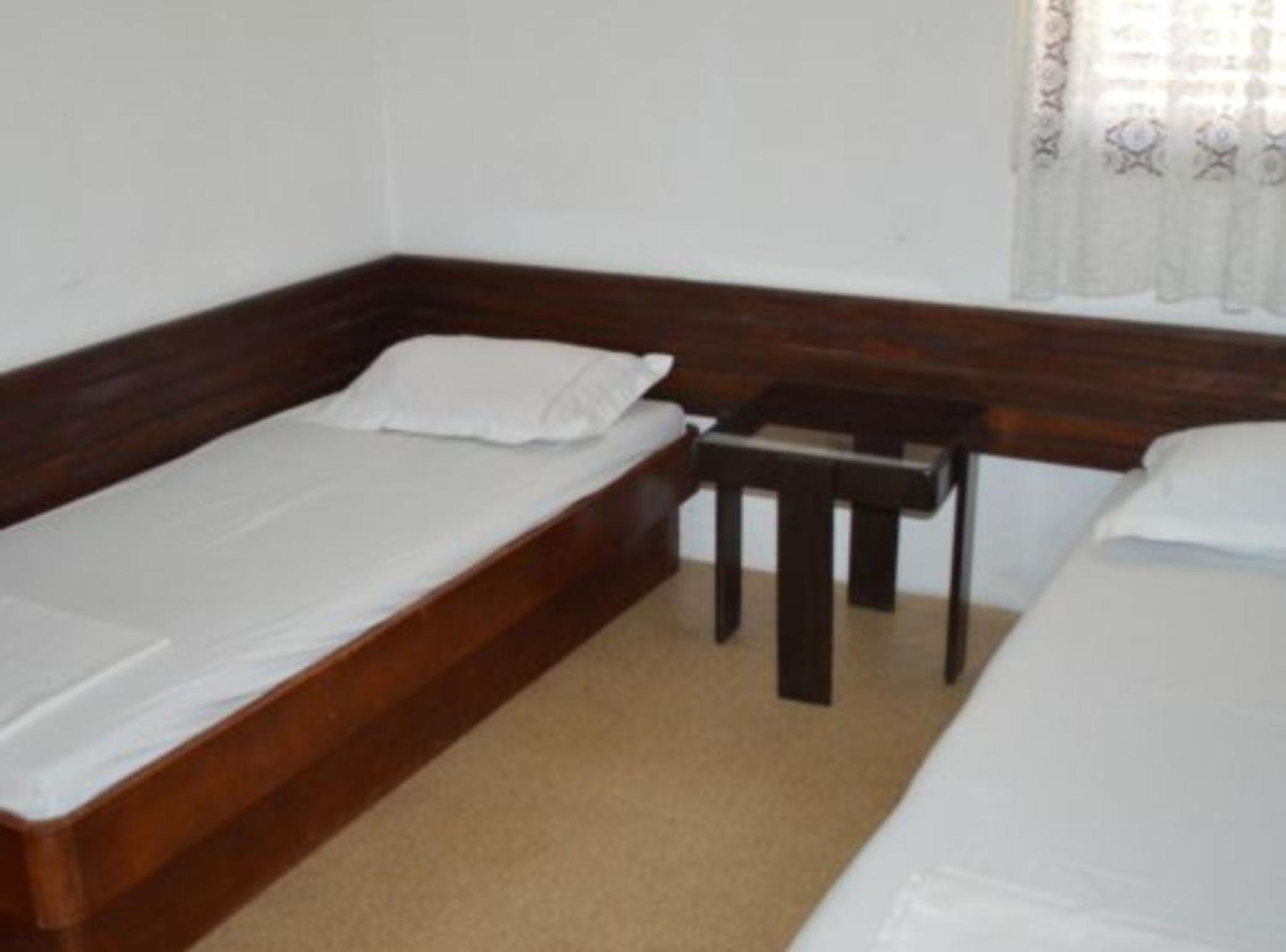 Apartments Miki Rogoznica