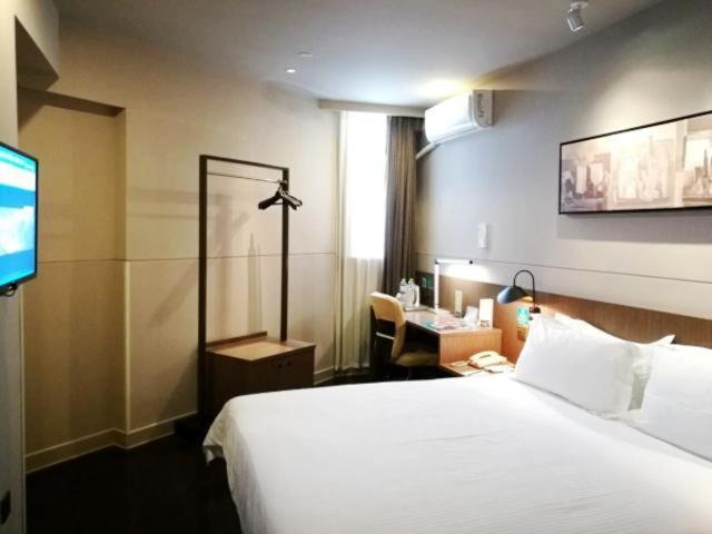Jinjiang Inn Select Yancheng Dongtai Gulou Road Pedestrian Street view 3