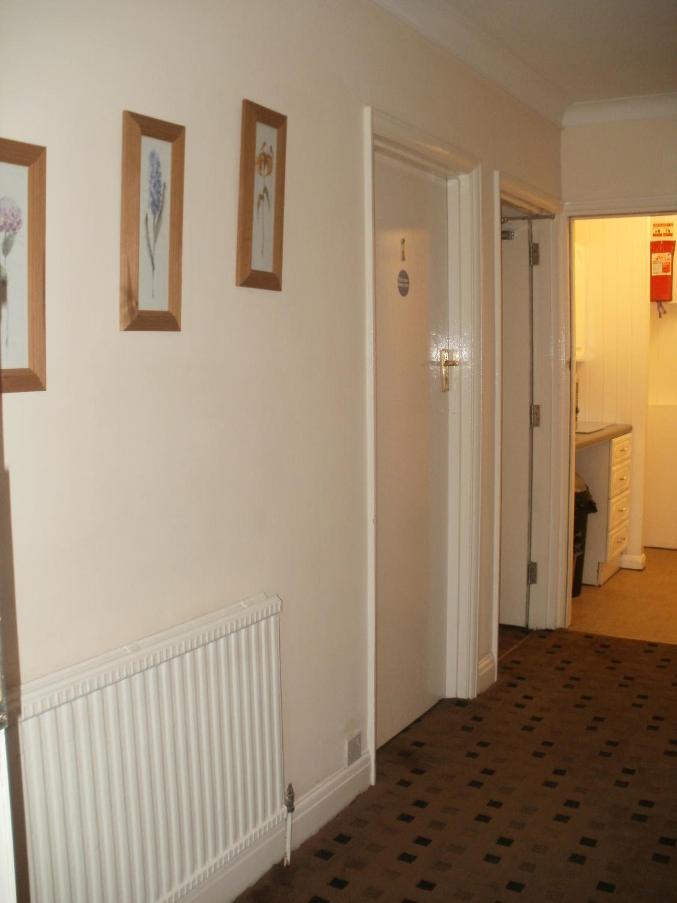 Photo 34