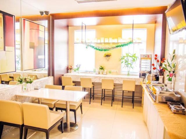 Jinjiang Inn Select Weihai South Haibin Road Haishang Park view 4