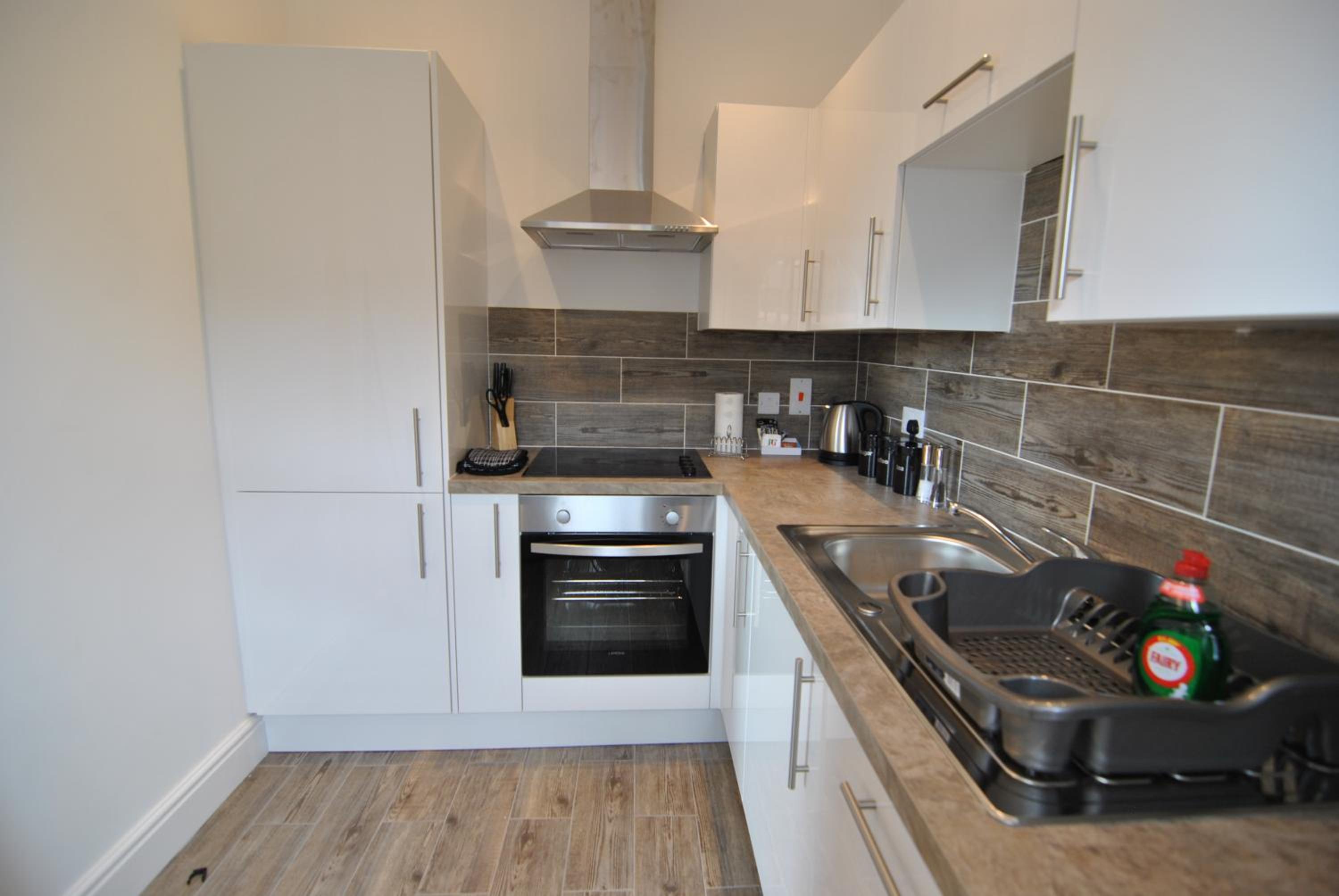Lord Raglan House One Bedroom with Parking