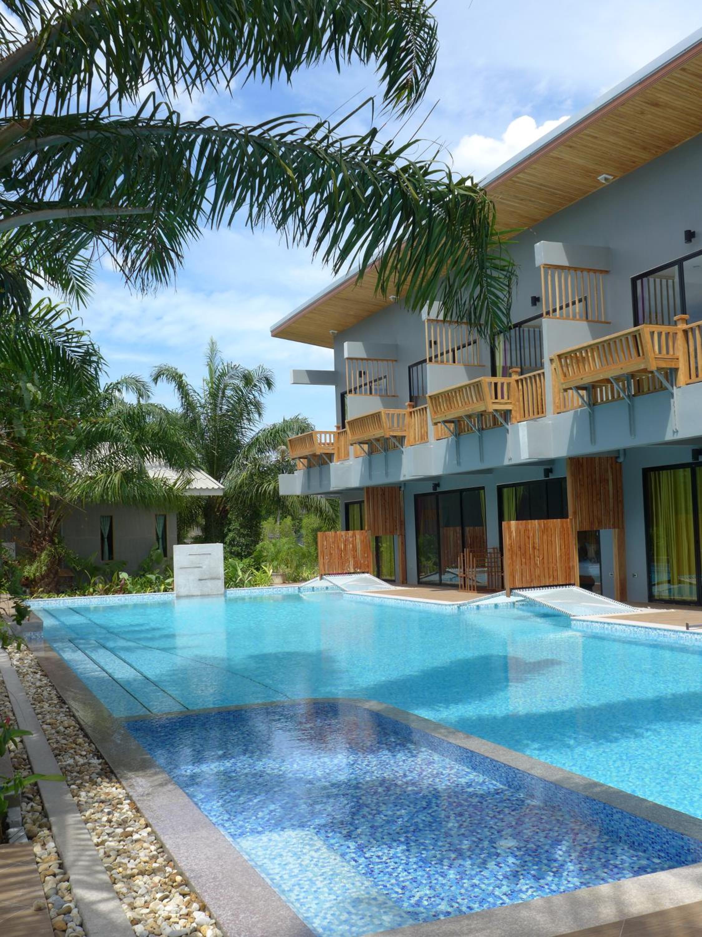 Le Pes Villas