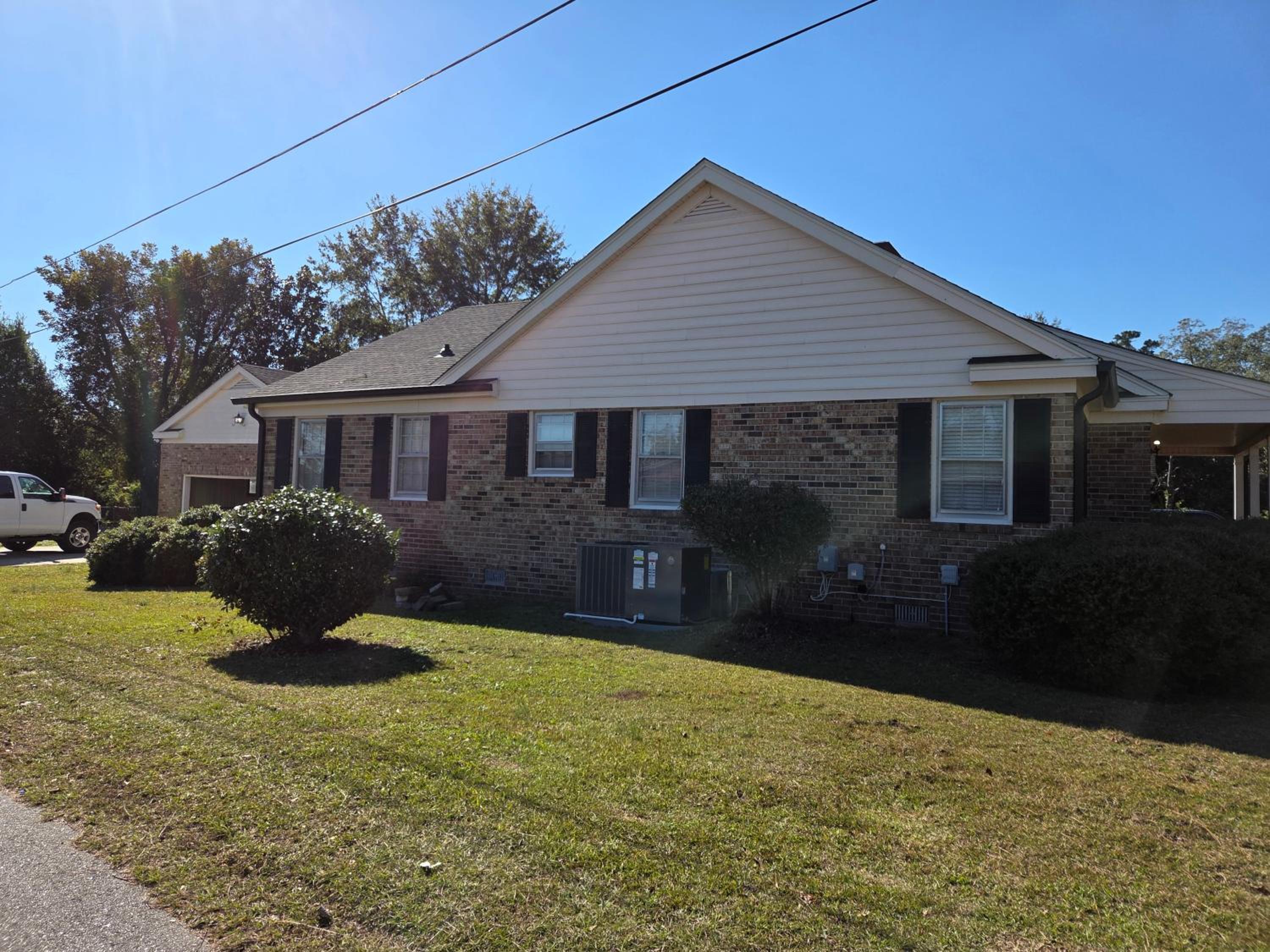 House near Loris, Longs, Little River and Sunset Beach