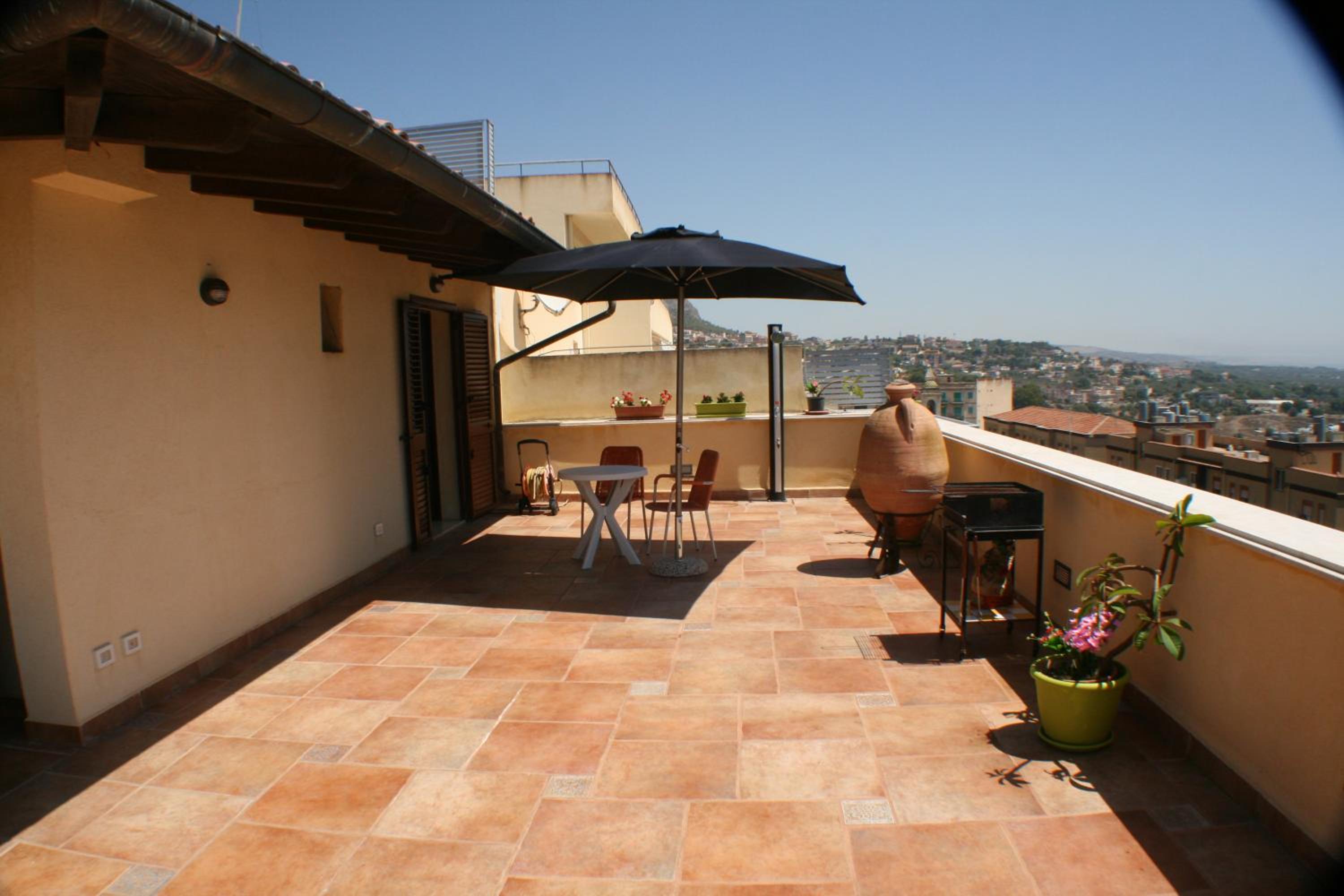 Valverde Penthouse view 5