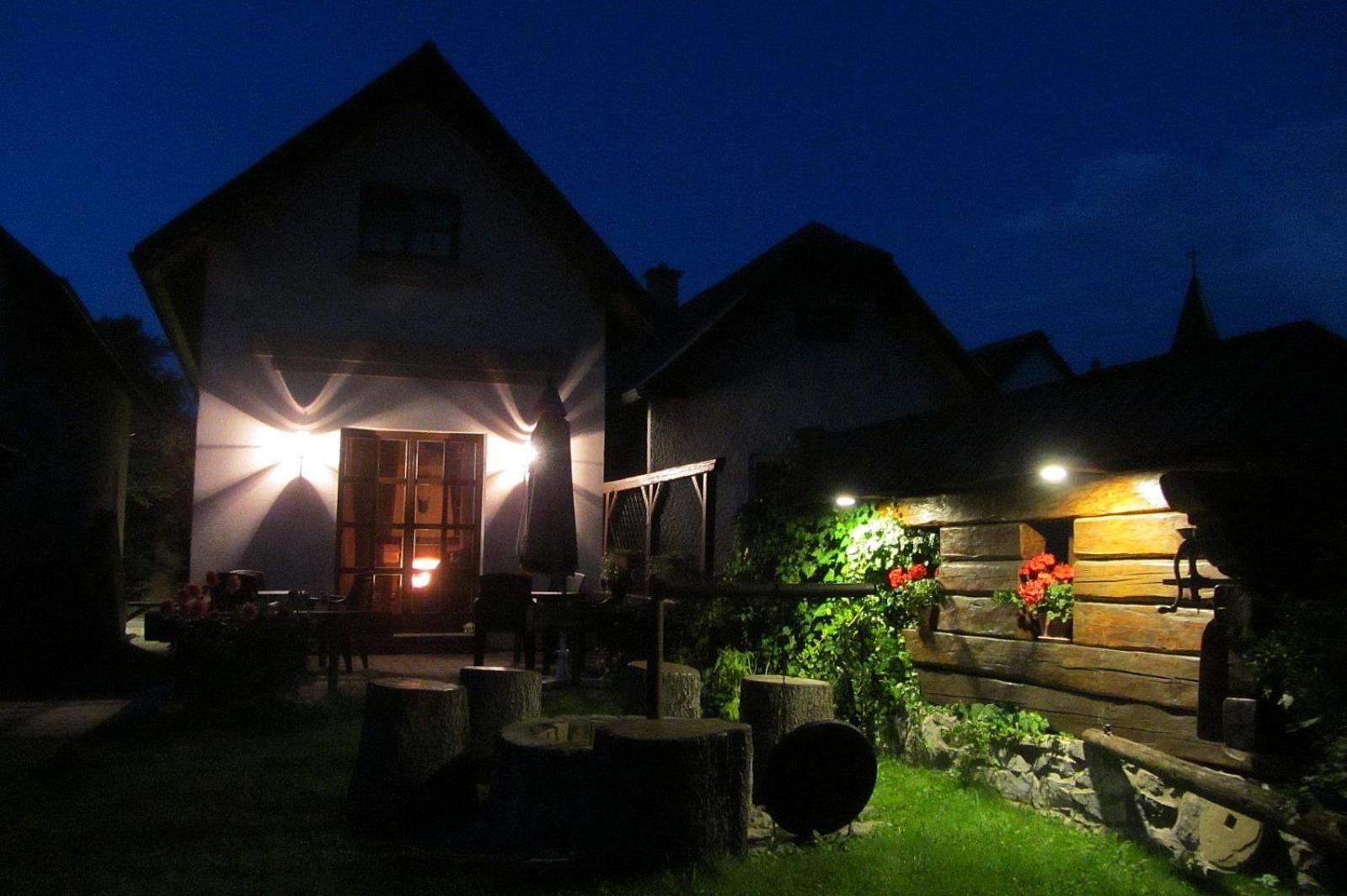Photo 46
