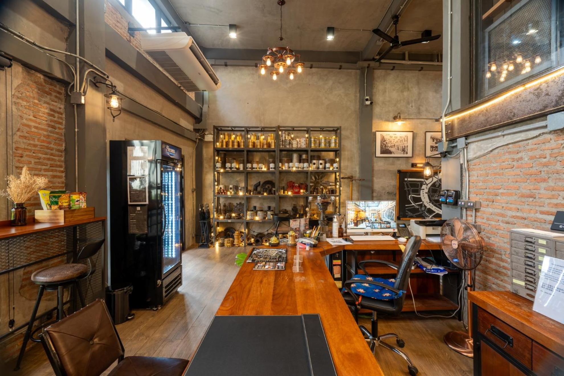 House of Machine Boutique Hotel