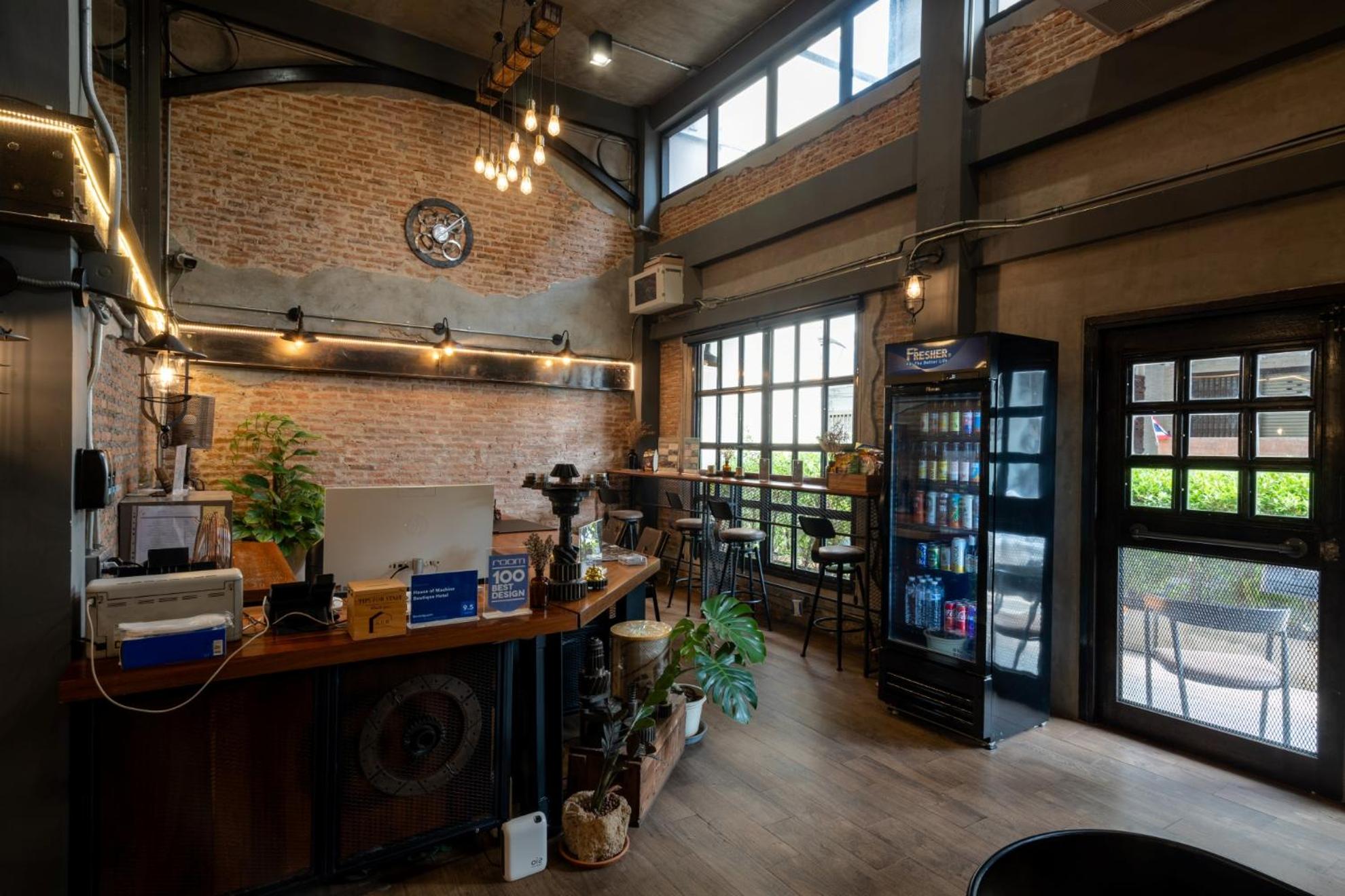 House of Machine Boutique Hotel
