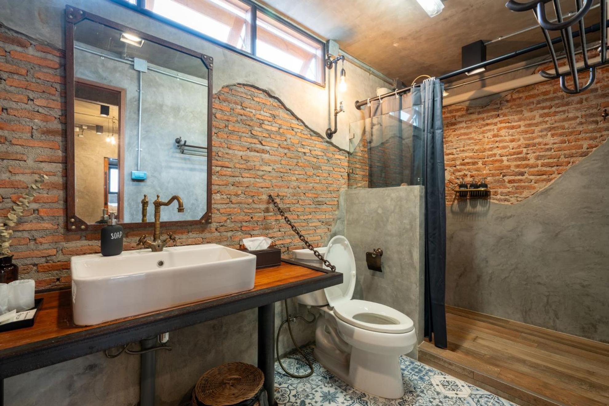 House of Machine Boutique Hotel