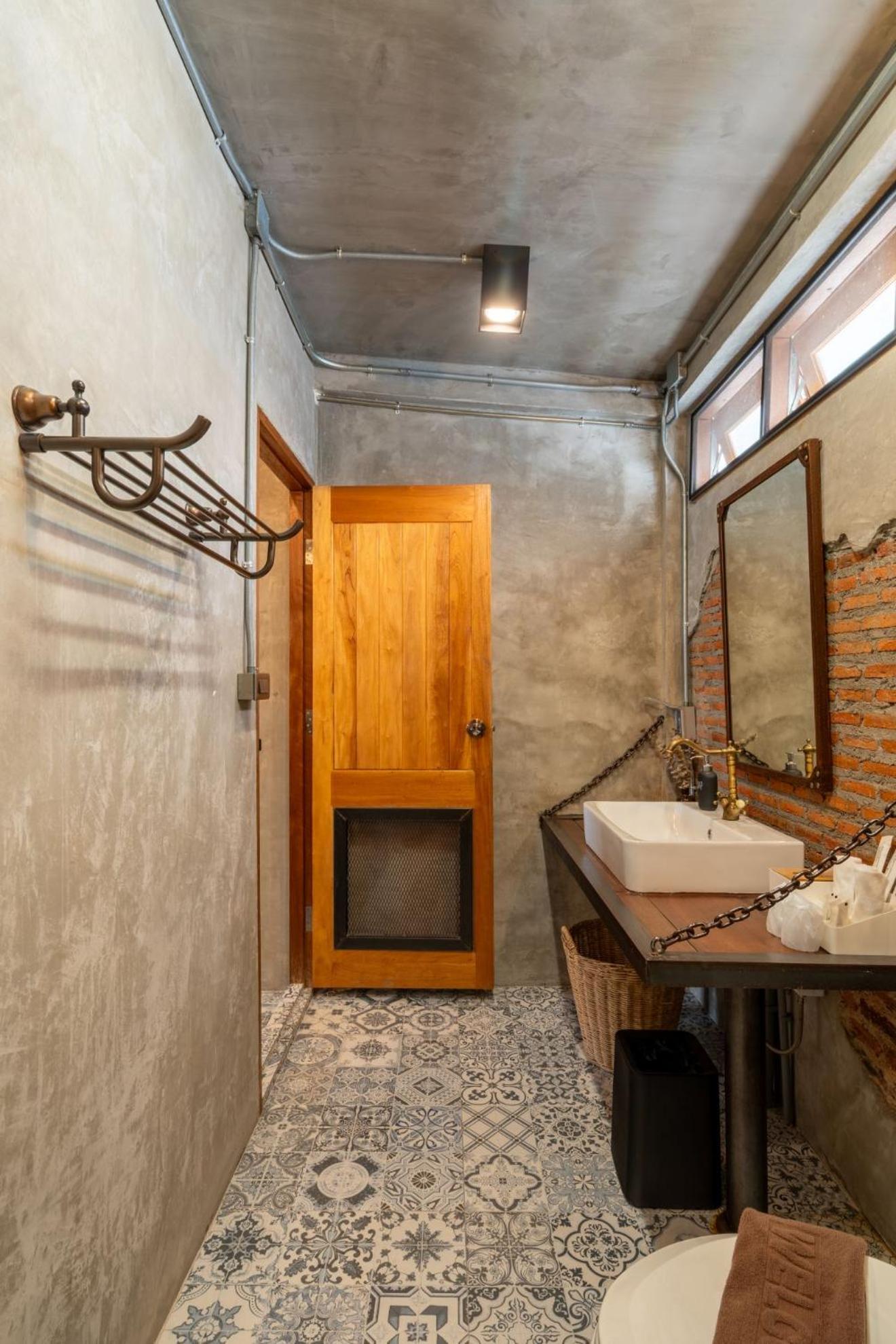 House of Machine Boutique Hotel