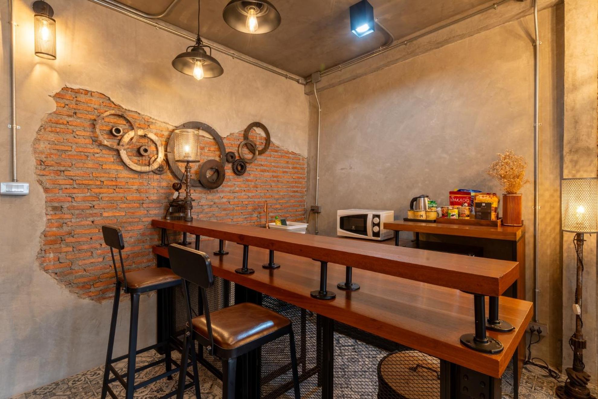 House of Machine Boutique Hotel