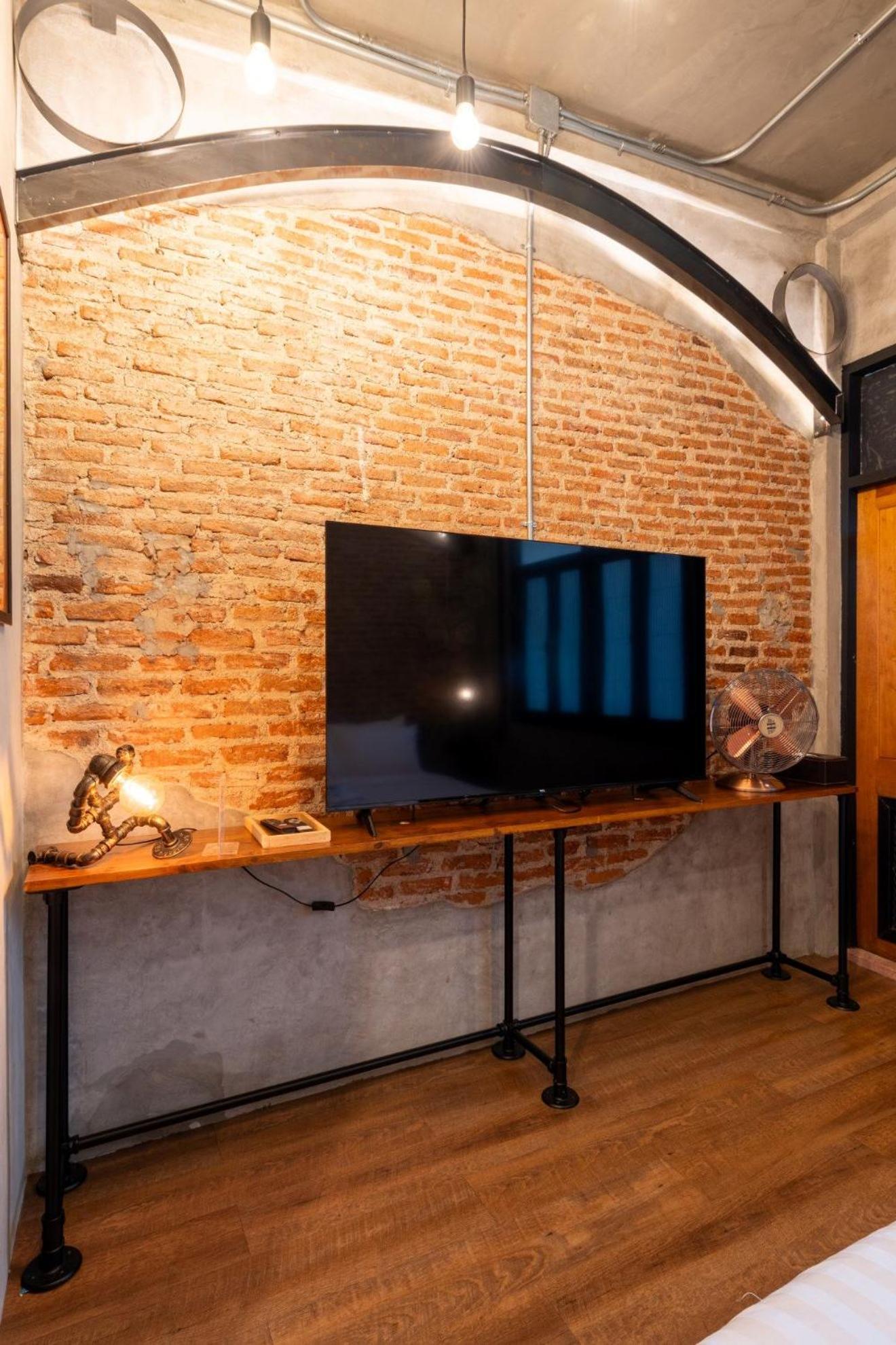 House of Machine Boutique Hotel