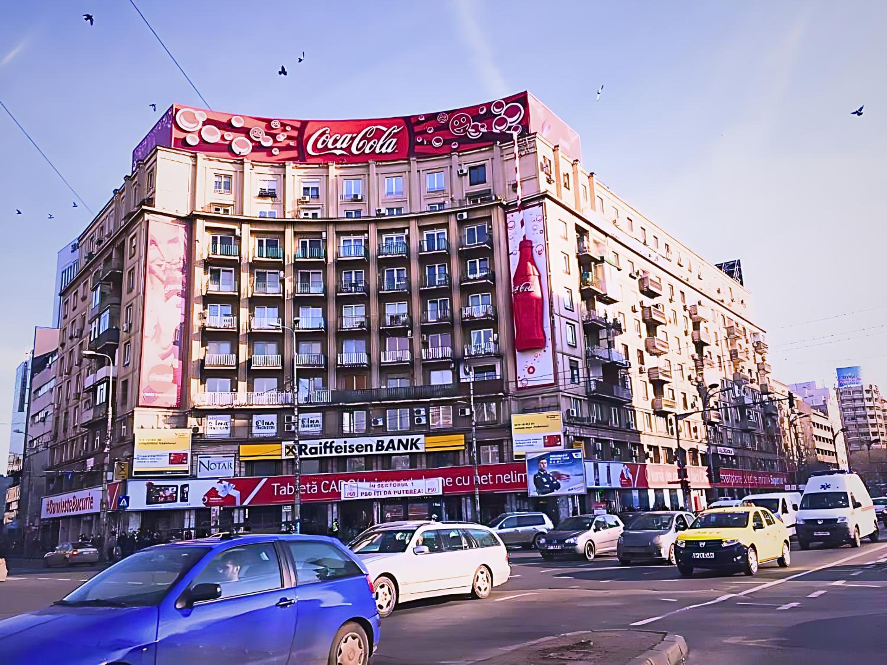 Metropole Apartments Romana Square