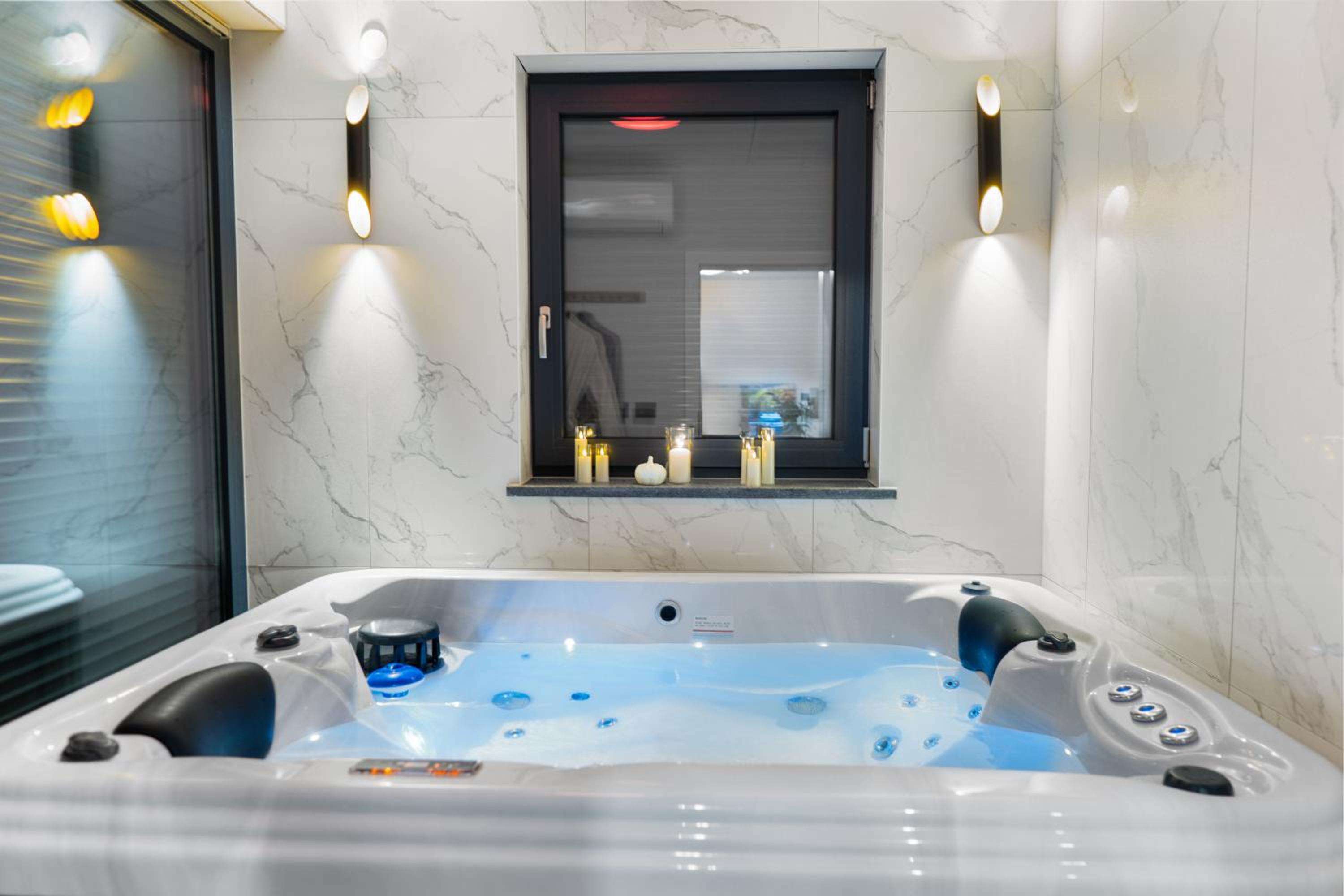 Charming Villa Harmonia with Heated pool and Indoor Jacuzzi surrounded by nature