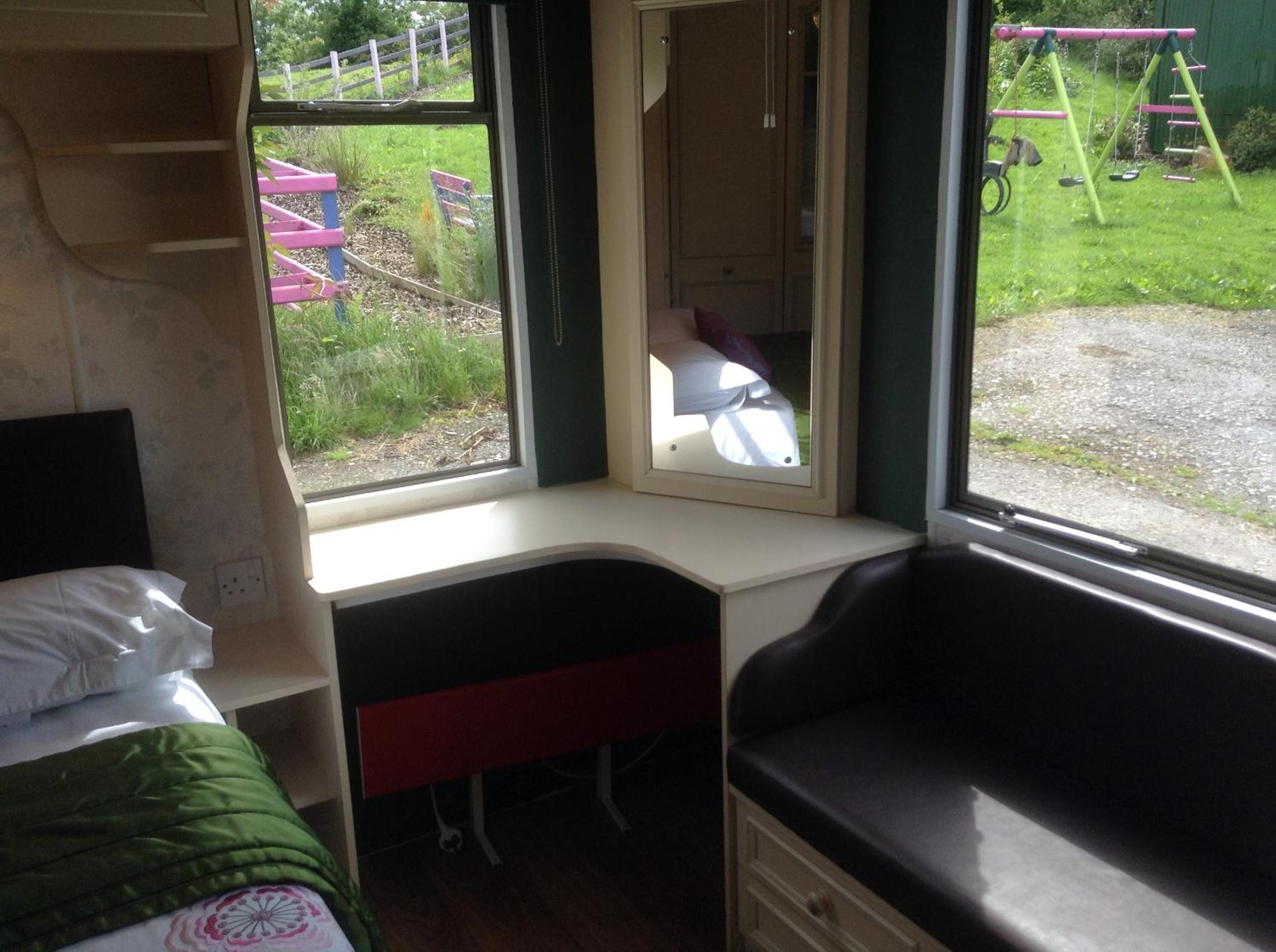 Glan Llyn Farm House