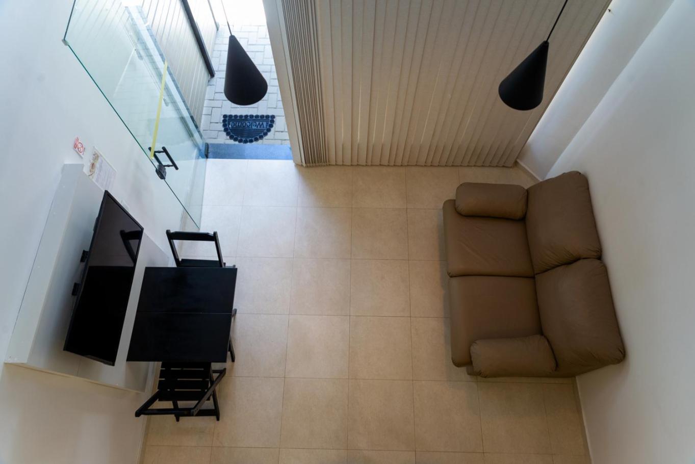 Loft com Smart TV e Fechadura Eletronica no Itagua