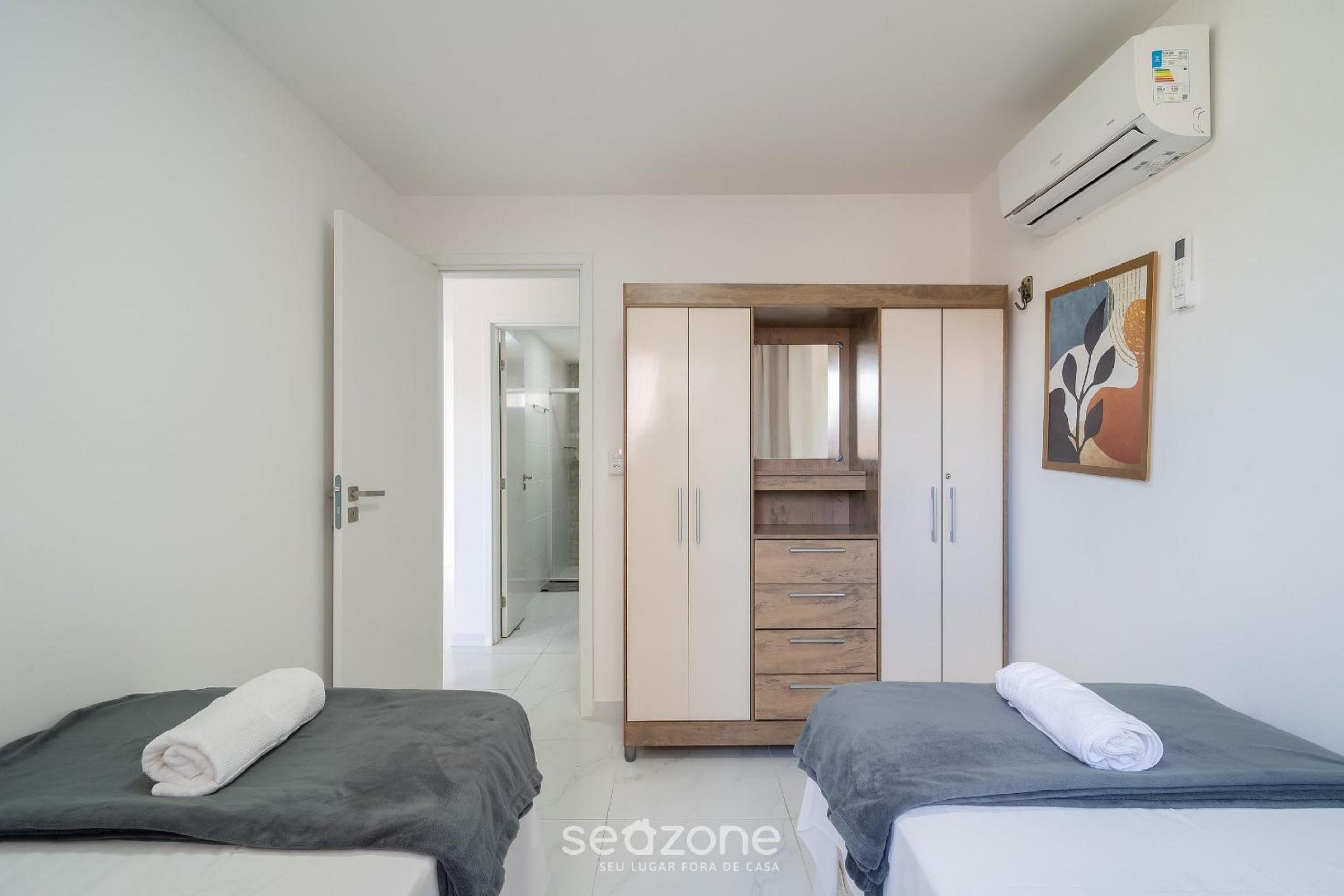 Your stay 2 min from the beach in a building with a pool in the best location in Cabedelo-PB | PTAs