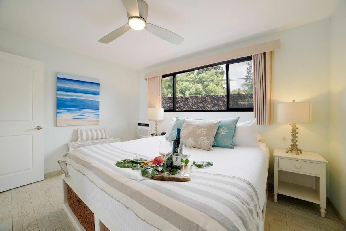 Hoyochi Nikko 105 · HN 105 OceanFront 1BD w Lanai AC Steps from